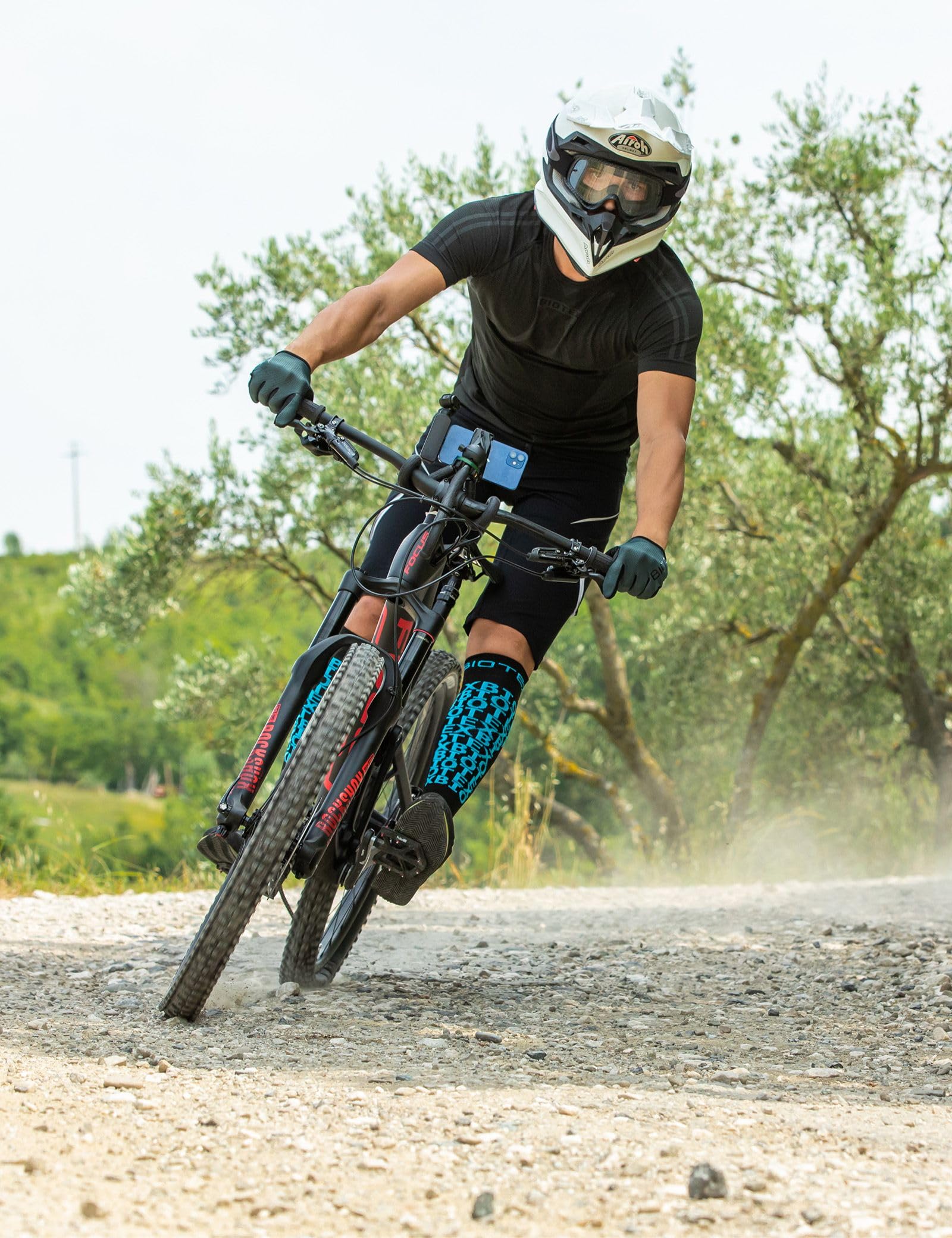 BIOTEX T-Shirt +Carbon da Uomo per Ciclismo e Running, Traspirante e Antibatterica, per L'Estate e per l'inverno