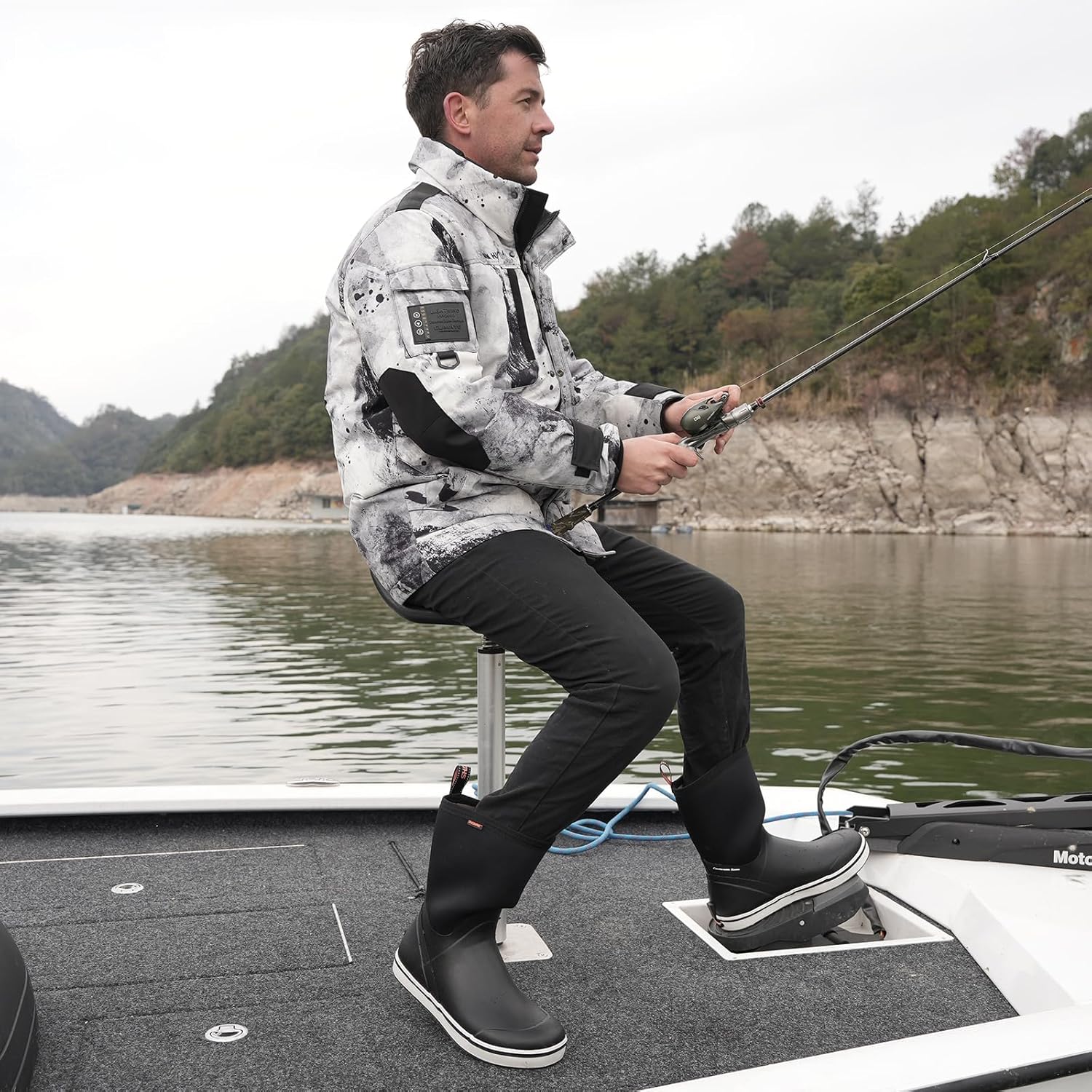 Showave Deck Boots for Men Rain Boots Mid Calf Insulated Rubber Boot for Men Waterproof Fishing Boot Outdoor Mud Booties for Sailing Gardening Working - Image 2