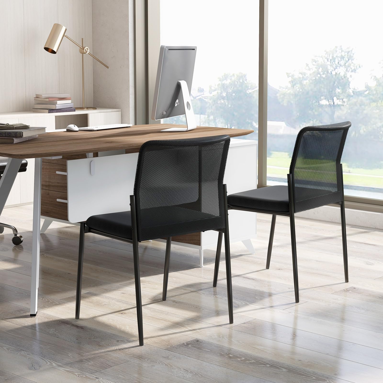 COSTWAY Set di 2 Sedie da Conferenza, Sedia da Ufficio con Schienale Ergonomico in Rete, Seduta Imbottita, Sedie per Sala d'Attesa, Ufficio, Portata 150 kg, 63 x 52 x 84 cm