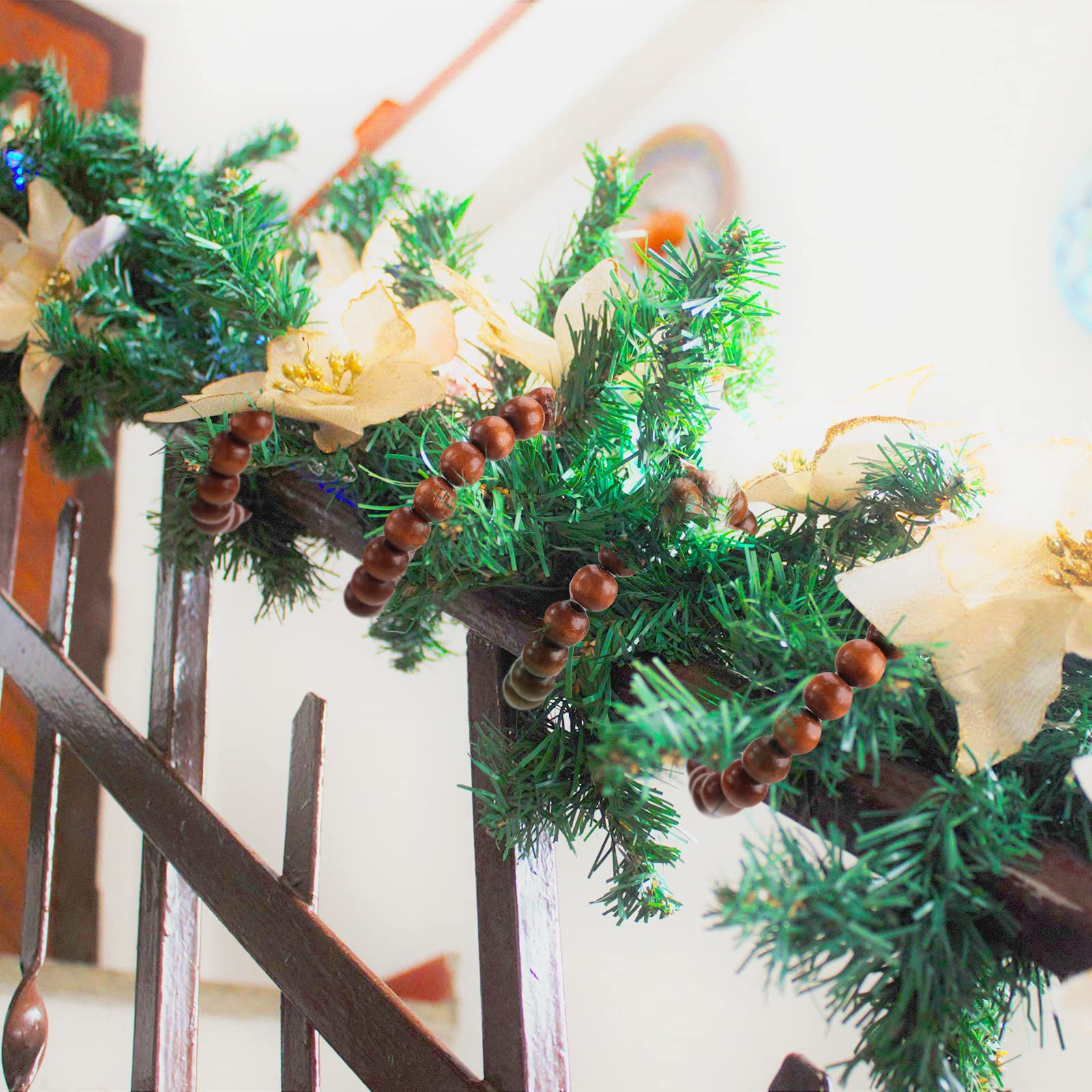 Giegxin Lot de 4 guirlandes de perles de Noël en bois - Décoration rustique pour sapin de Noël - Décoration de table de ferme - Décoration murale bohème pour cadeaux de Noël - 12,4 m (couleur café)