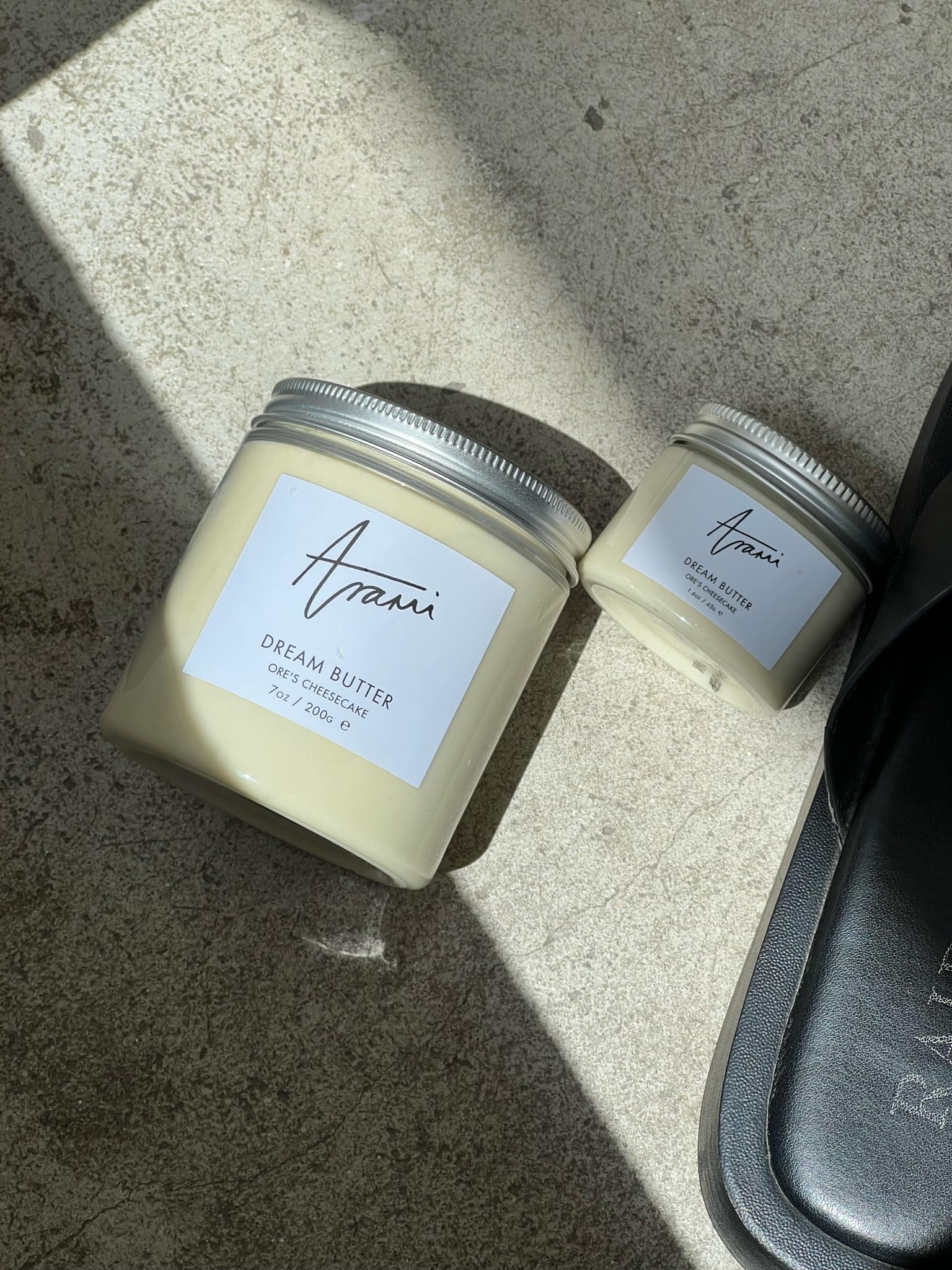 Arami Ore's Cheesecake Dream Butter – Beurre fouetté pour le corps et les cheveux aux huiles de karité, d'amande et de baobab – Hydratation profonde et parfum inspiré du dessert – Pour peaux sèches à