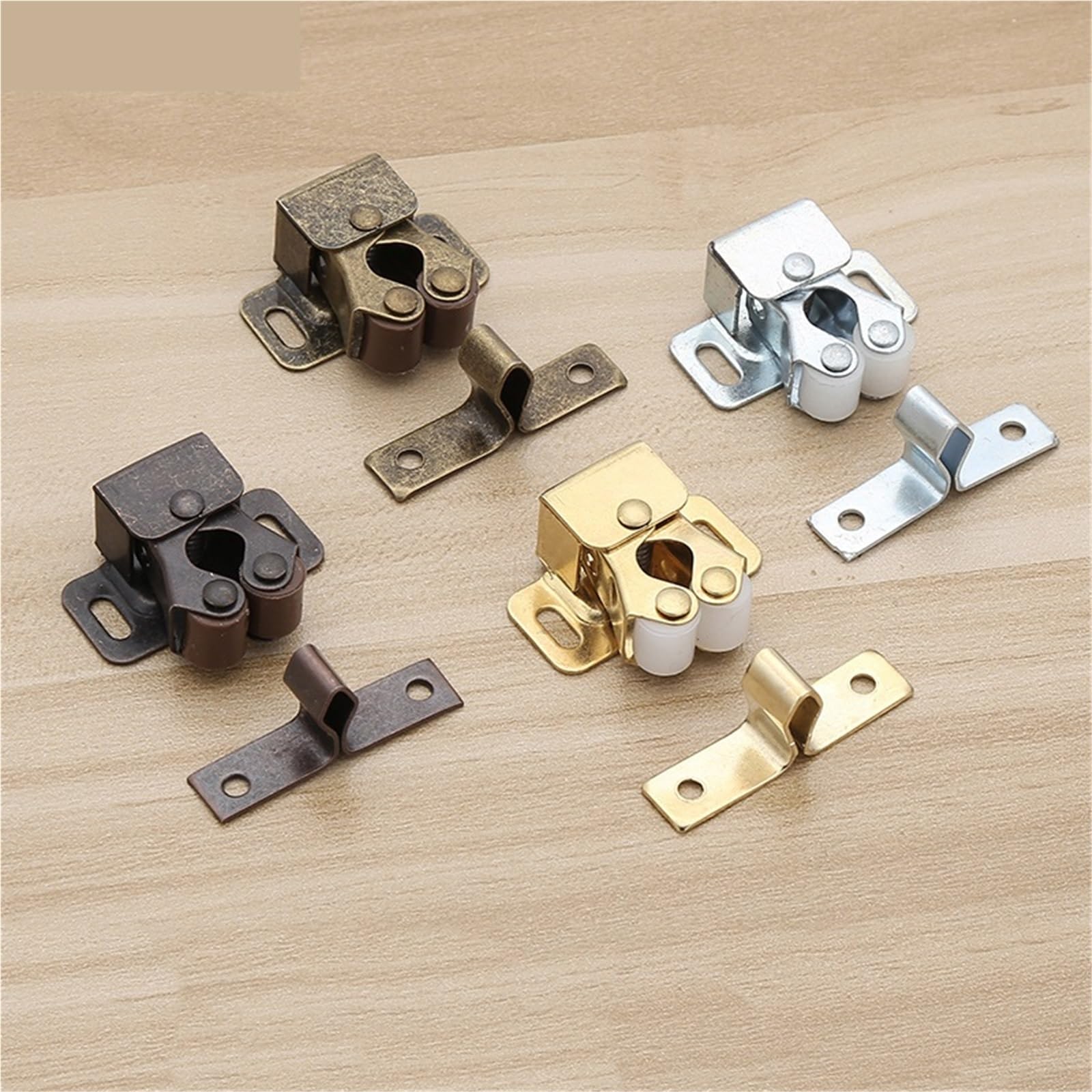 Taschen-Magnet Schrankschnäpper Türstopper Schließer Stopper Dämpfer Puffer für Kleiderschrank Hardware Möbelbeschläge Zubehör