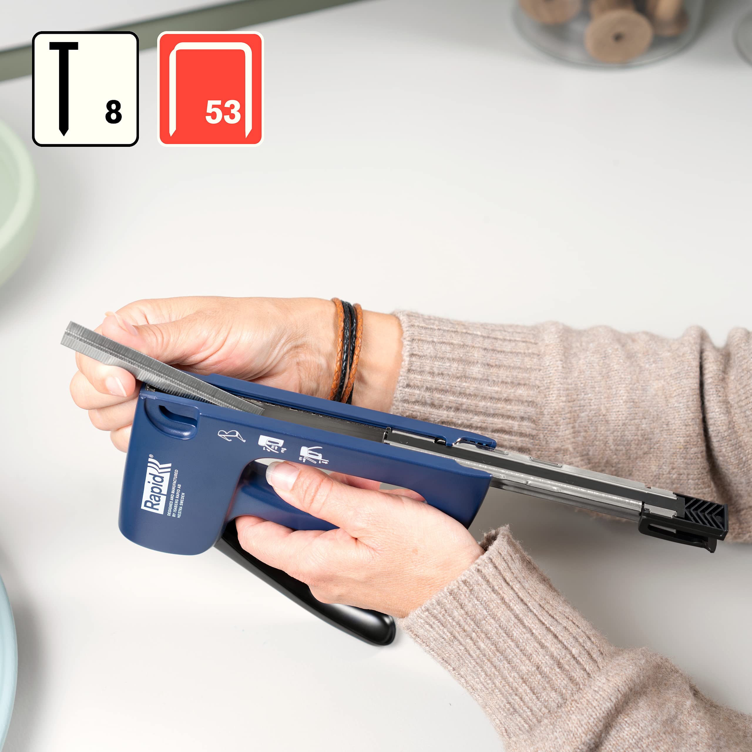 Rapid, Agrafeuse à main 2 en 1 pour Agrafes N ° 53 et bâtons n ° 8, Poignée ergonomique avec fonction de verrouillage, Pièces en acier usagables internes, Fabriqué en Suède
