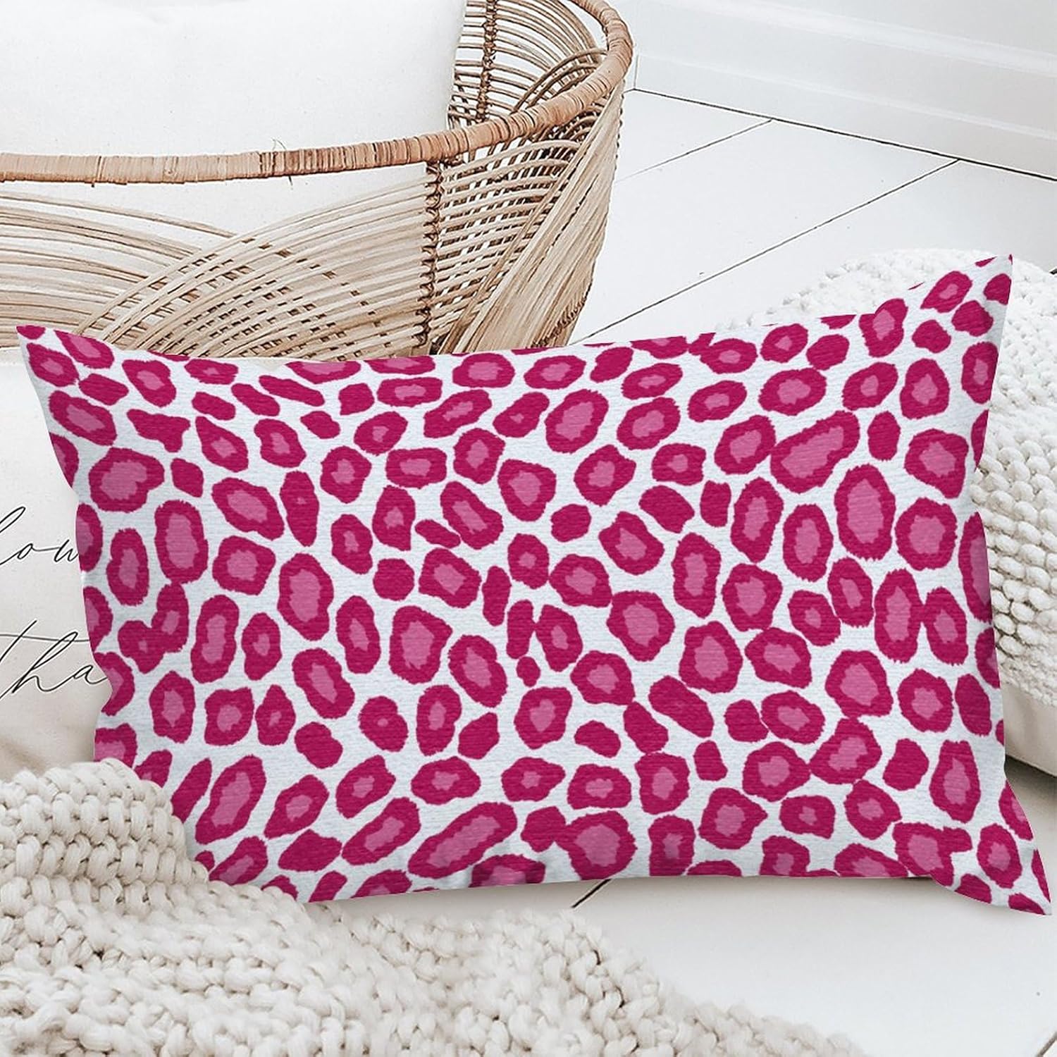 MangGou Decorative Throw Pillow Cover Hot Pink Cheetah