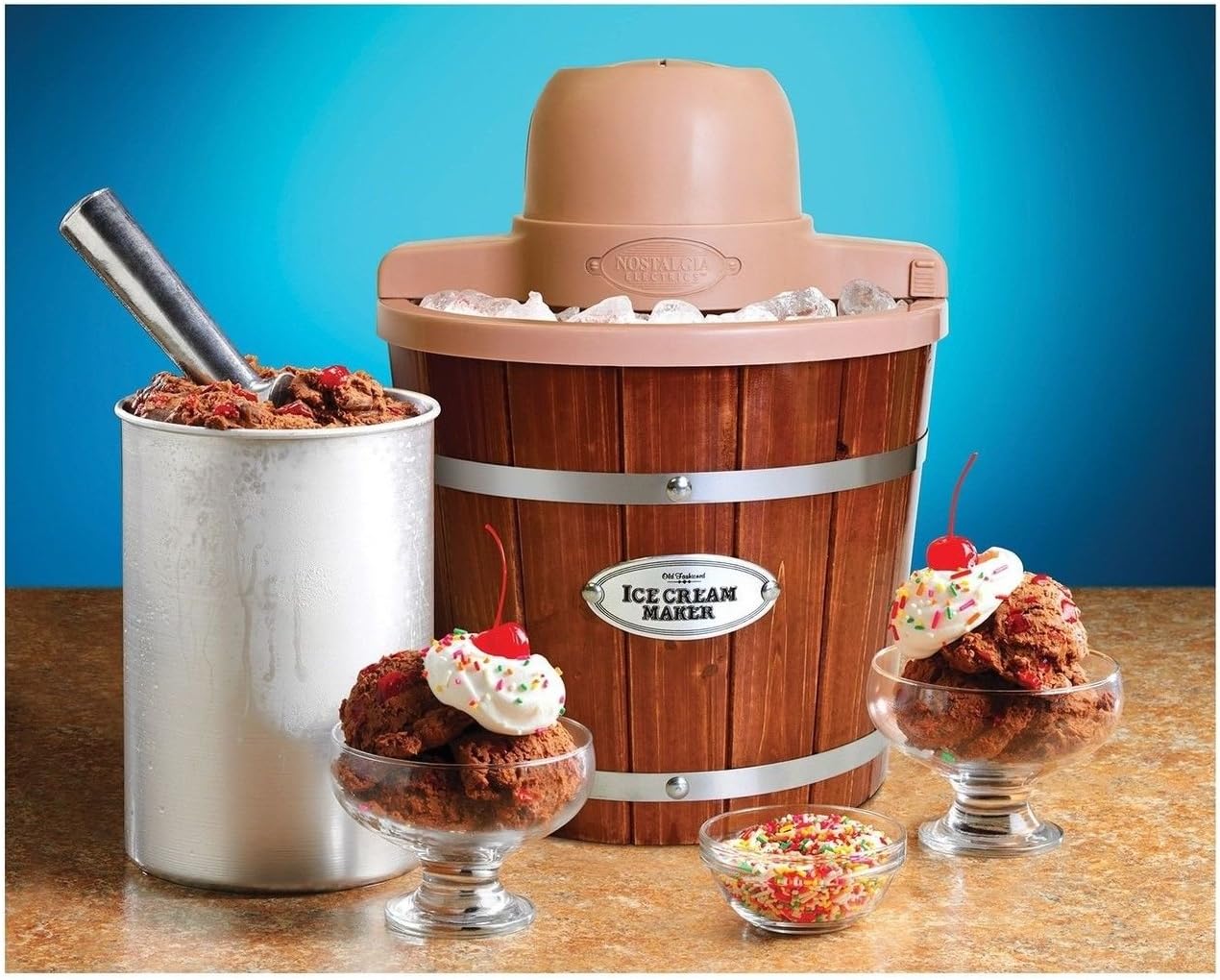 Doaaler(TM) Nostalgia Vintage Collection Wood Bucket Ice Cream Maker 2 Quart