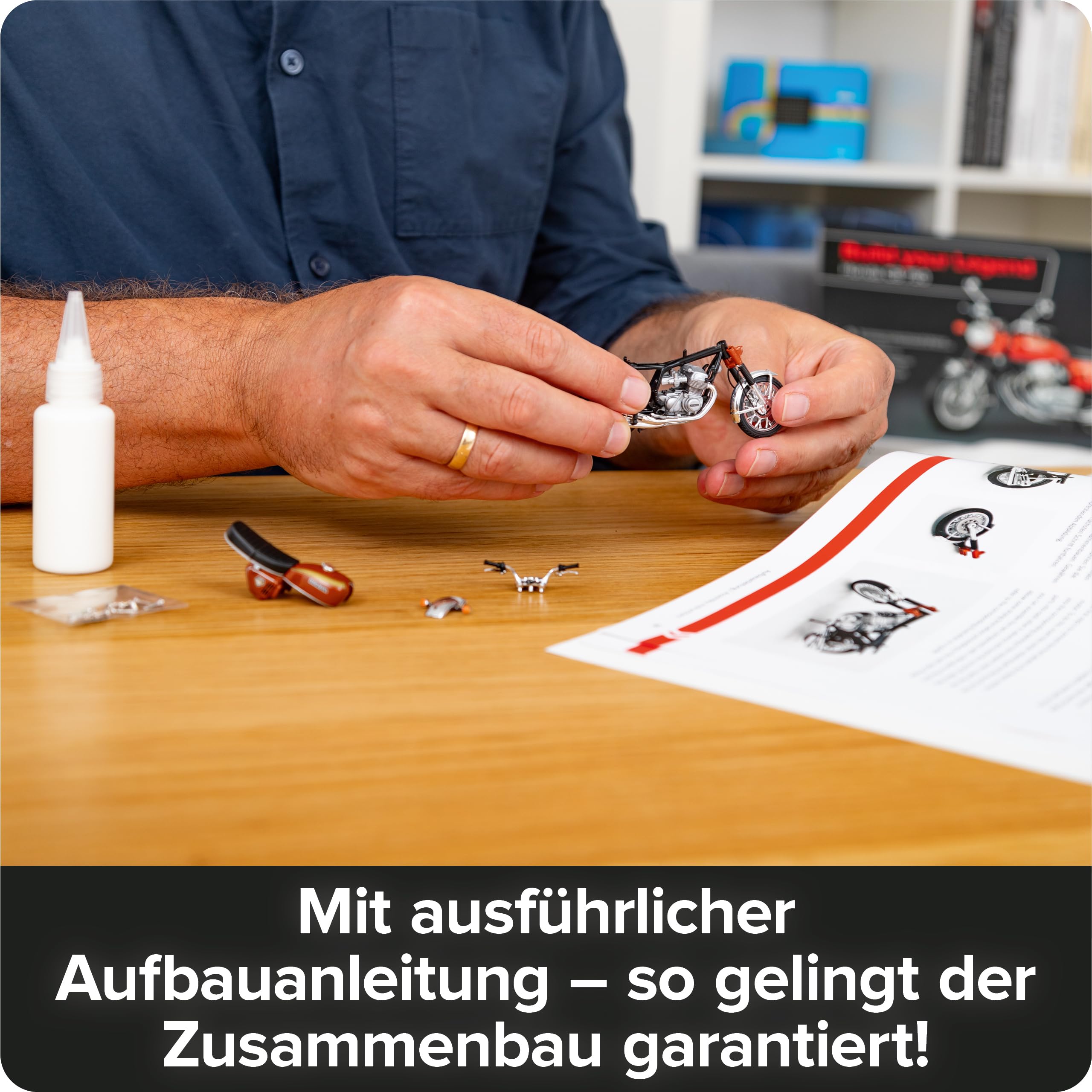Franzis 67215 - Honda CB 750 Build Your Legend, Metall Modellbausatz im Maßstab 1:24, inkl. Soundmodul und 67-seitigem Begleitbuch
