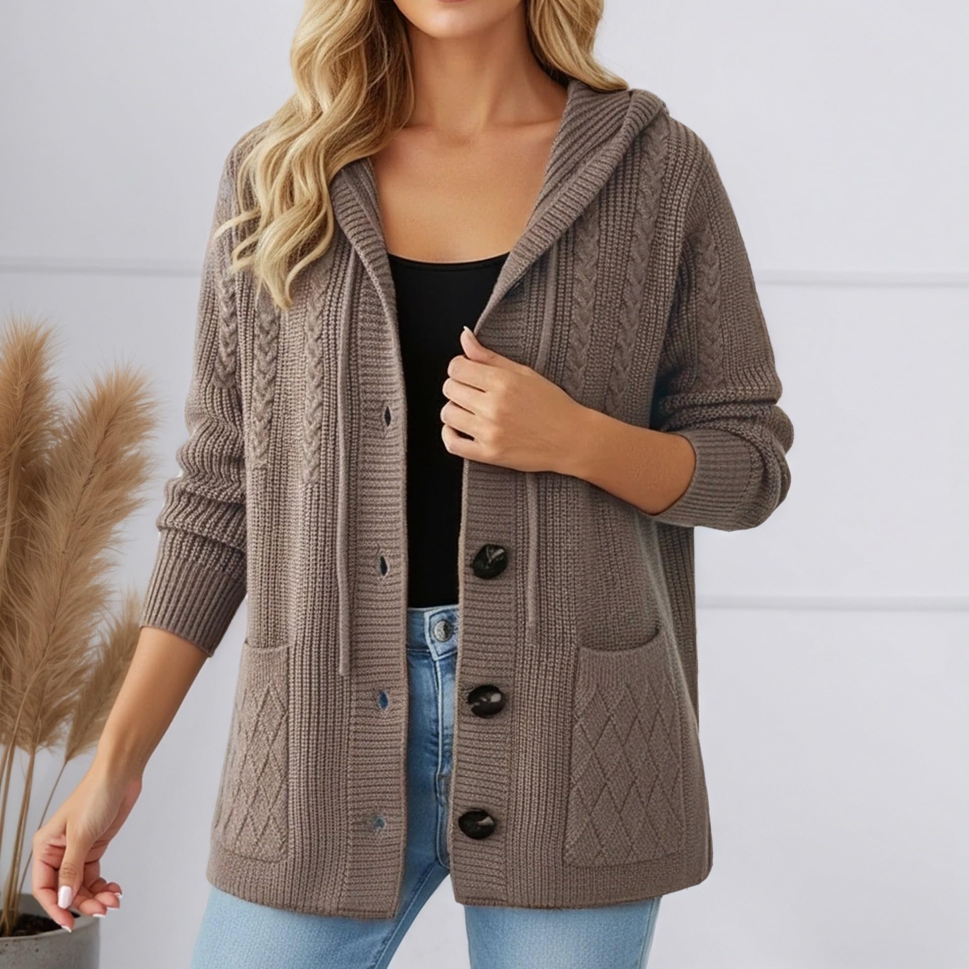 Gilet À Capuche Oversize en Maille Torsadée pour Femme Manches Longues Fermeture Boutonnée Pull en Grosse Maille Veste De Mi Saison pour L'Automne et l'hiver Tenue Décontractée