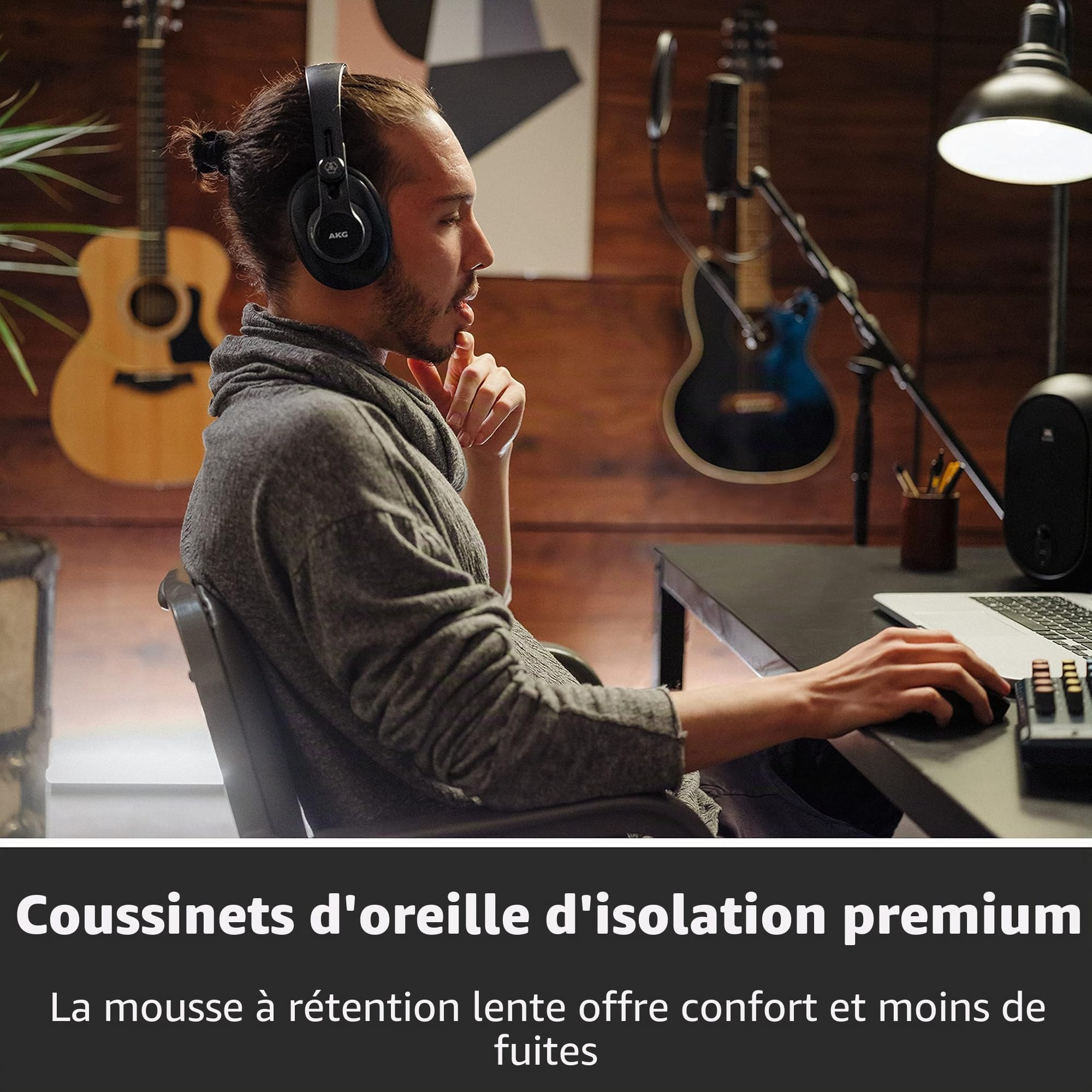 AKG K371 Casque de studio fermé circum-aural pliant