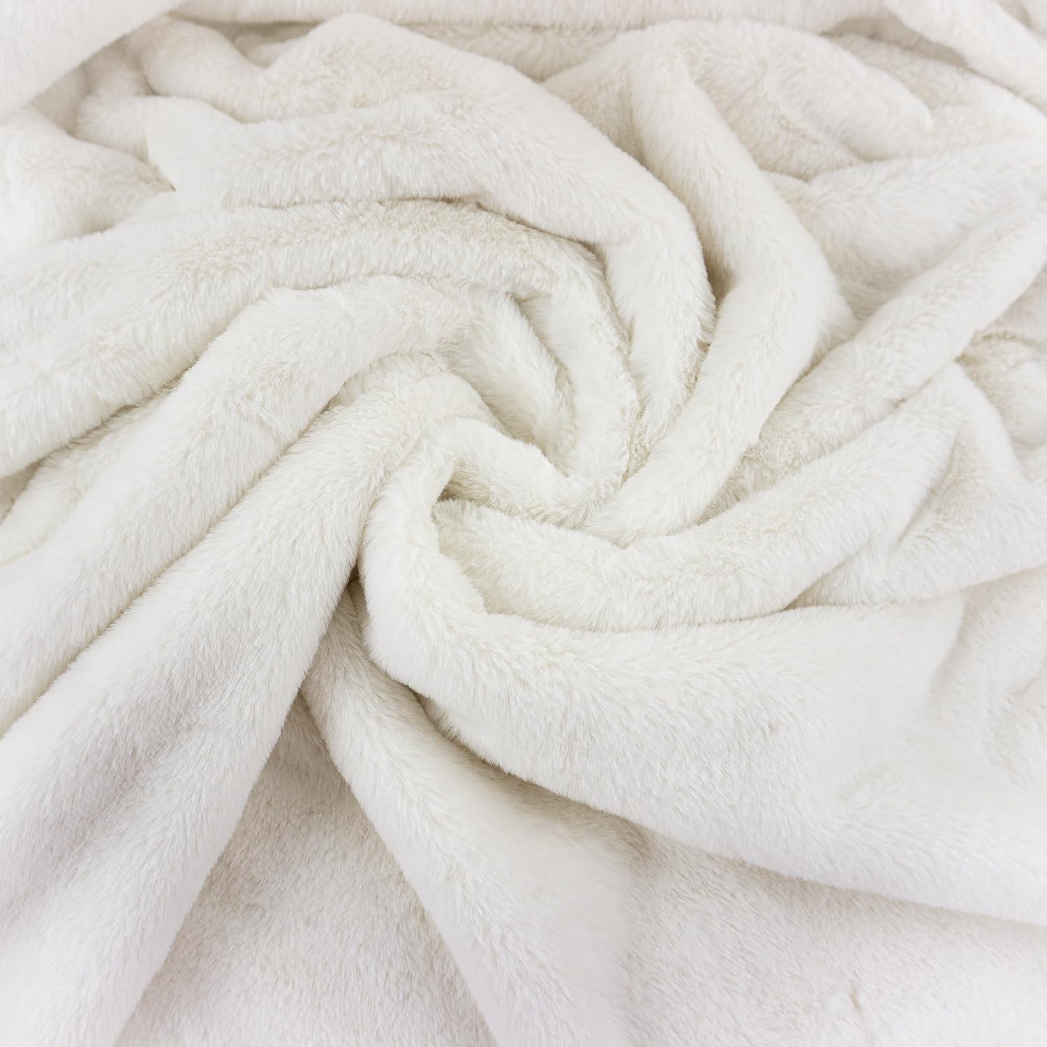 NORTHWEST HGTV Super Luxe Faux Fur Throw Blanket, Ultra Soft Decorative Layer for Couch, Bed, or Chair, Cozy Plush Blanket for Home or Gift, 106 x 94 inches, Ivory