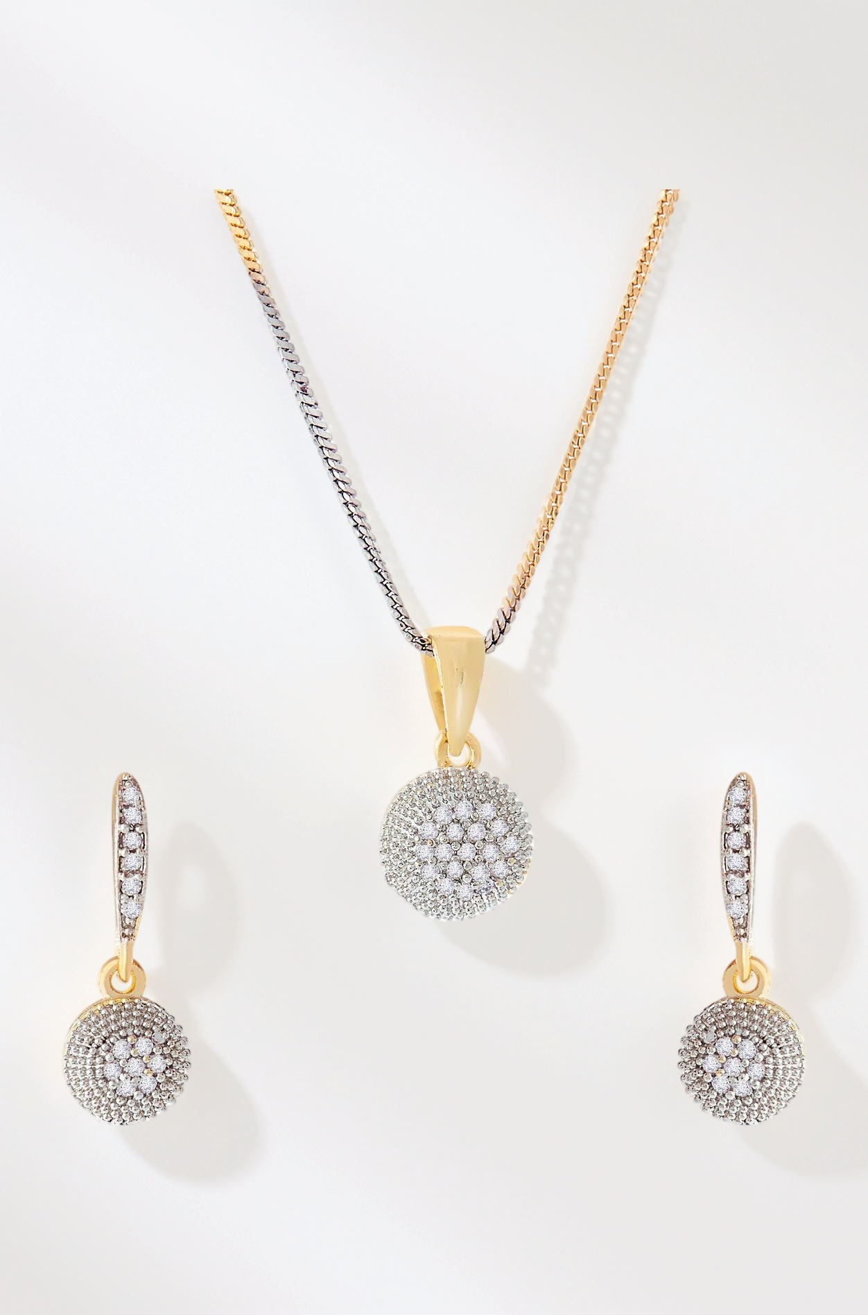 American Diamond Gold Plated Jewellery necklace for girls Pendant Set