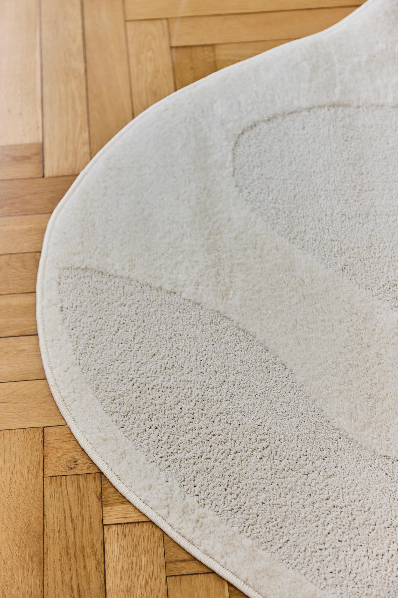 TAPISO Terra Teppich Kurzflor Creme Beige Weiß 200 x 300 cm | unregelmäßige Form geometrisch Muster 3D Effekt für Wohnzimmer & Schlafzimmer strapazierfähig pflegeleicht oeko-tex