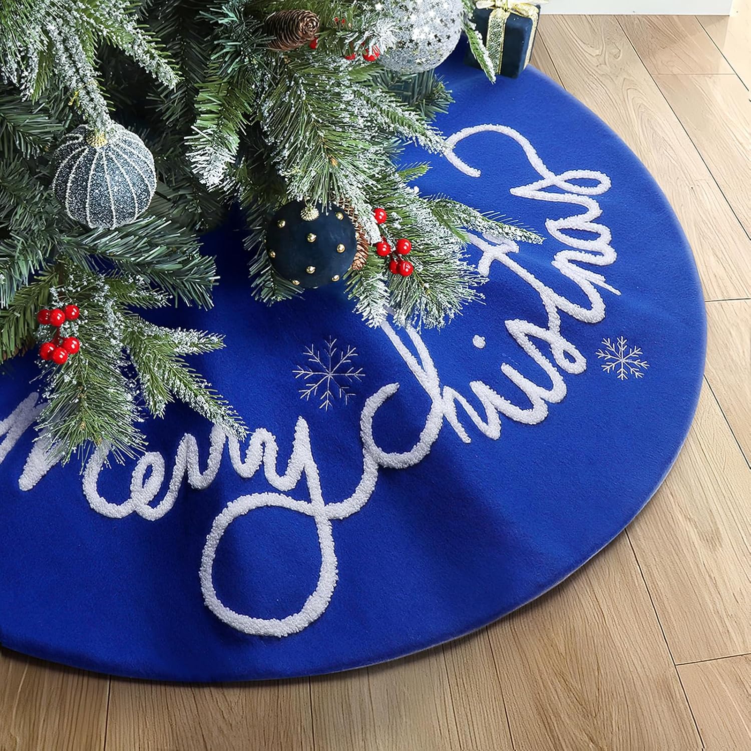 XAMSHOR 24 Inches Christmas Tree Skirt, Felt Xmas Tree Skirt with Embroidered Merry Christmas Patterns, Indoor Christmas Decorations, Blue Blue 24 Inches