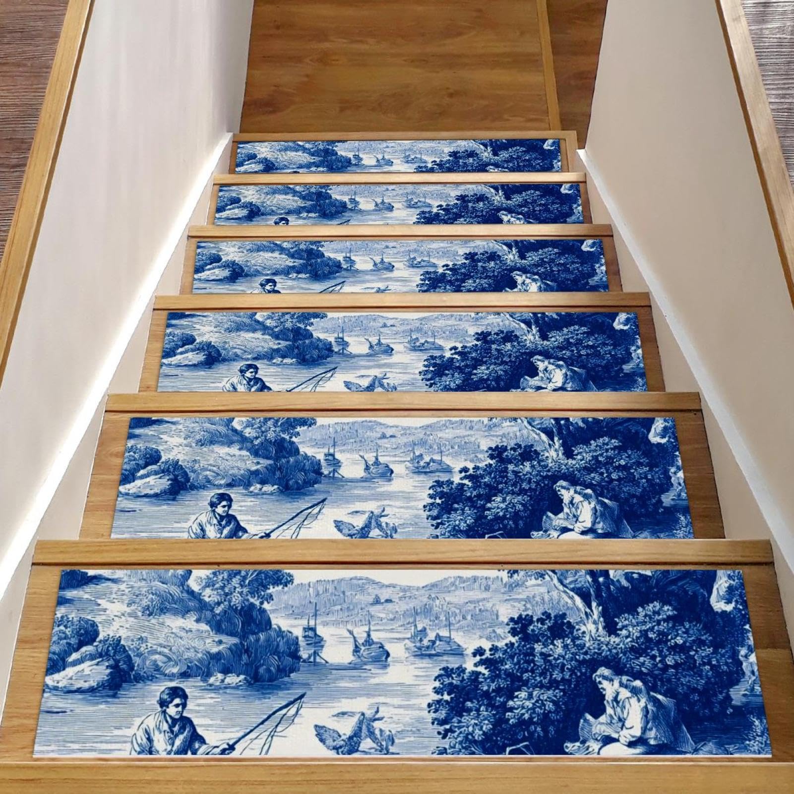 Tapis d'escalier antidérapants style toile de Jouy pour sécuriser seniors et chiens
