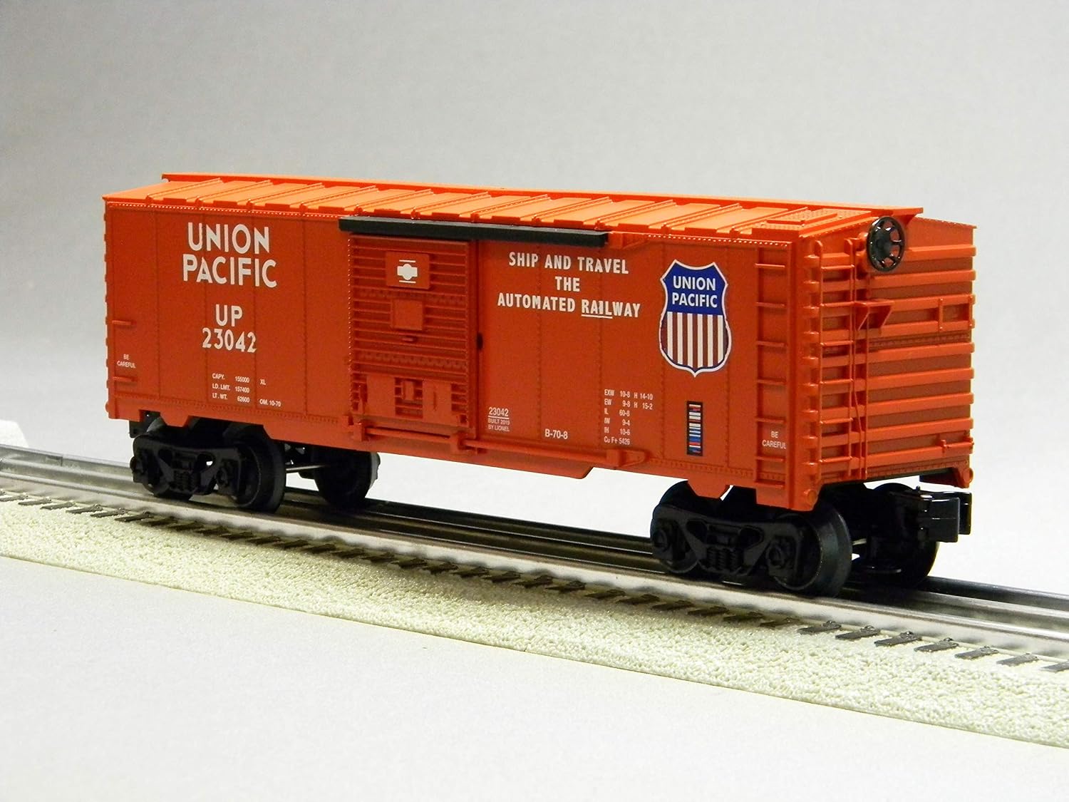 M.T.H. Electric Trains Lionel O Gauge Union Pacific BOXCAR #23042 Freight UP 1923040-B 2323090-B