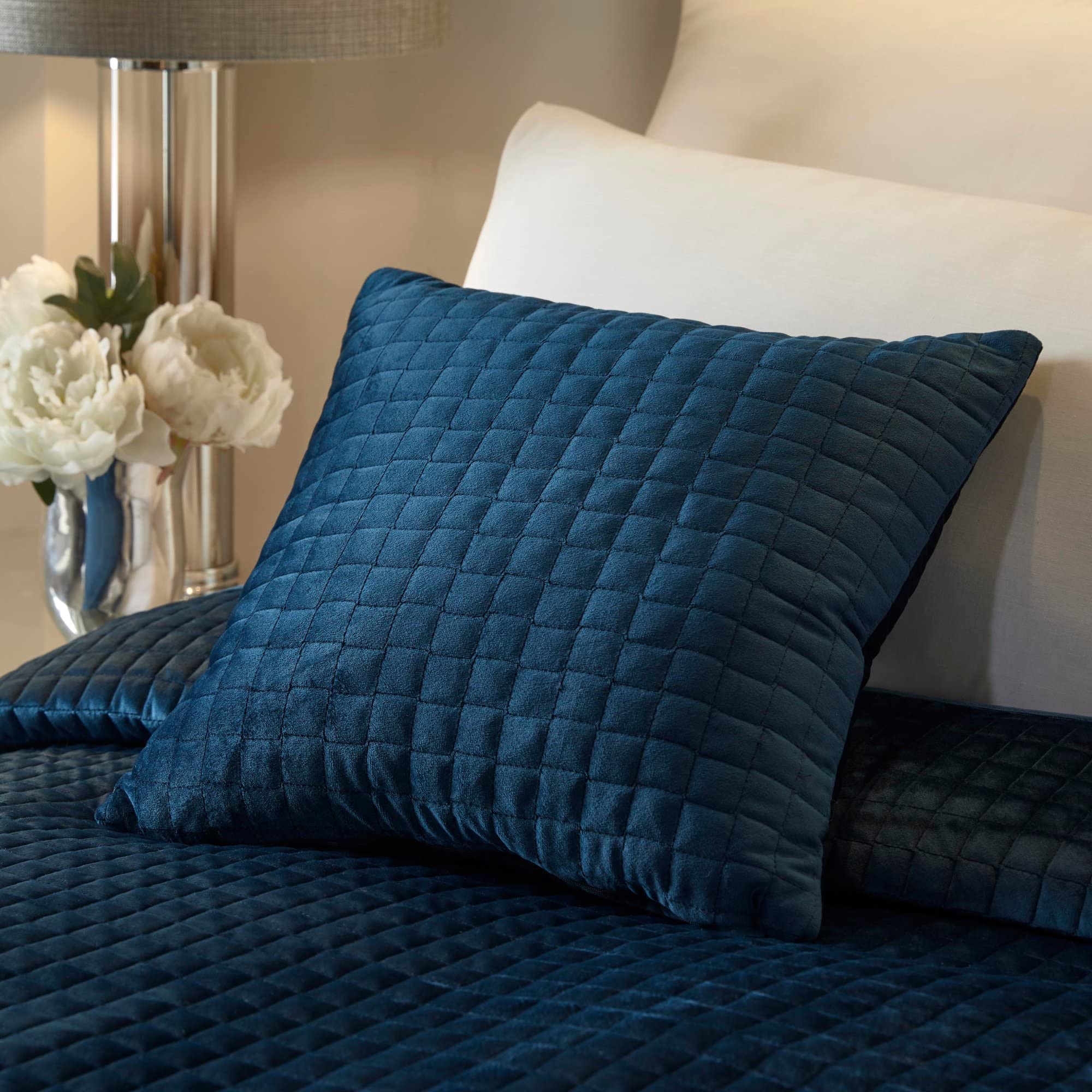 Soiree - Stella - Velvet Filled Cushion - 43 x 43cm in Teal