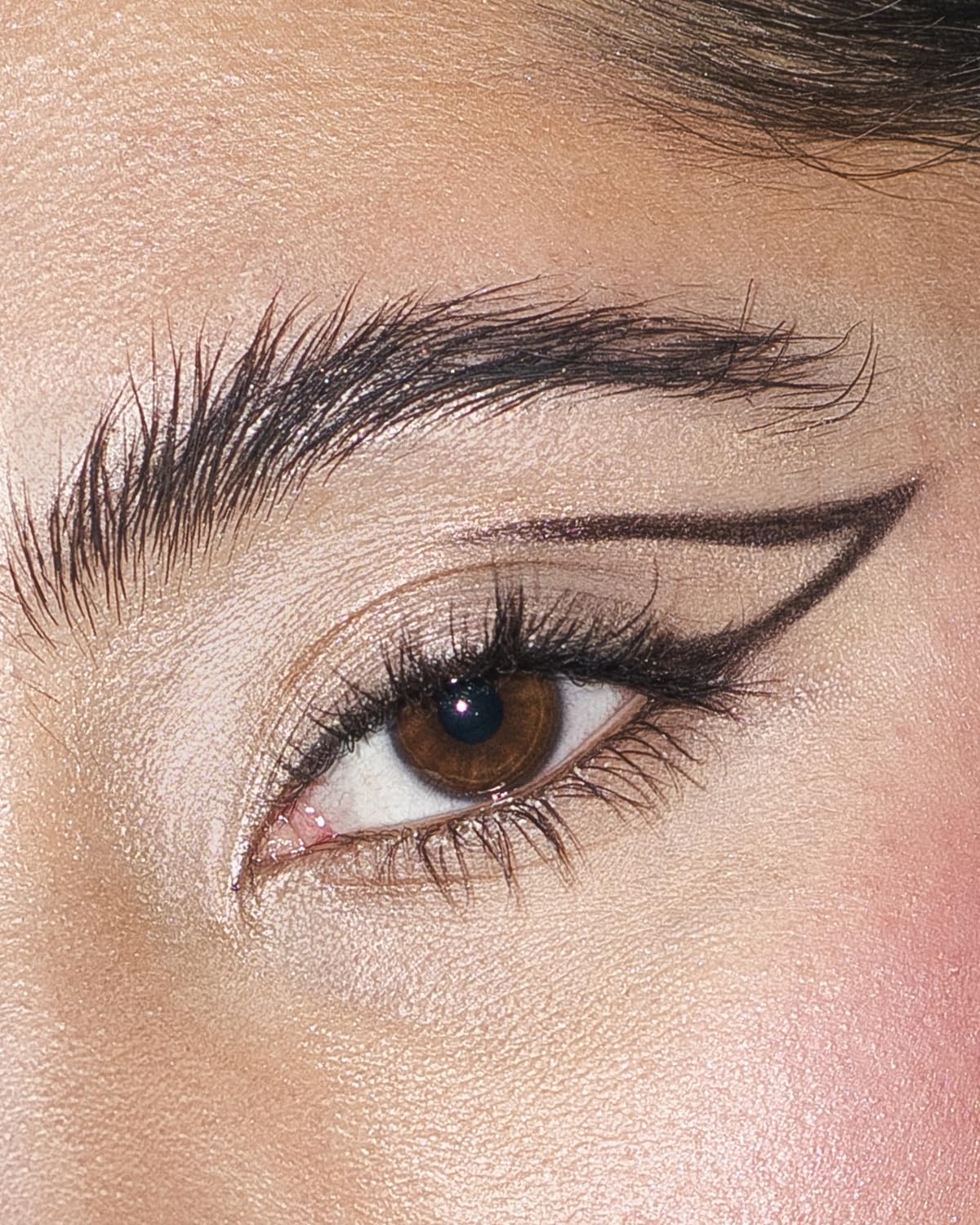 Cheekbone Empower Eyeliner, Raven Black, Pencil, Easy Application, Ultra-Smooth, High-Pigment Formula for All-Day Wear, Vegan & Cruelty Free, 1 count - Image 3