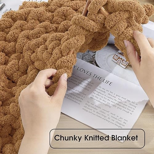 Vista 77 de HOMBYS Paquete de 8 hilos gruesos surtidos para tejer a ganchillo, hilo súper voluminoso, grande, suave y esponjoso, hilo de felpilla grueso para 4