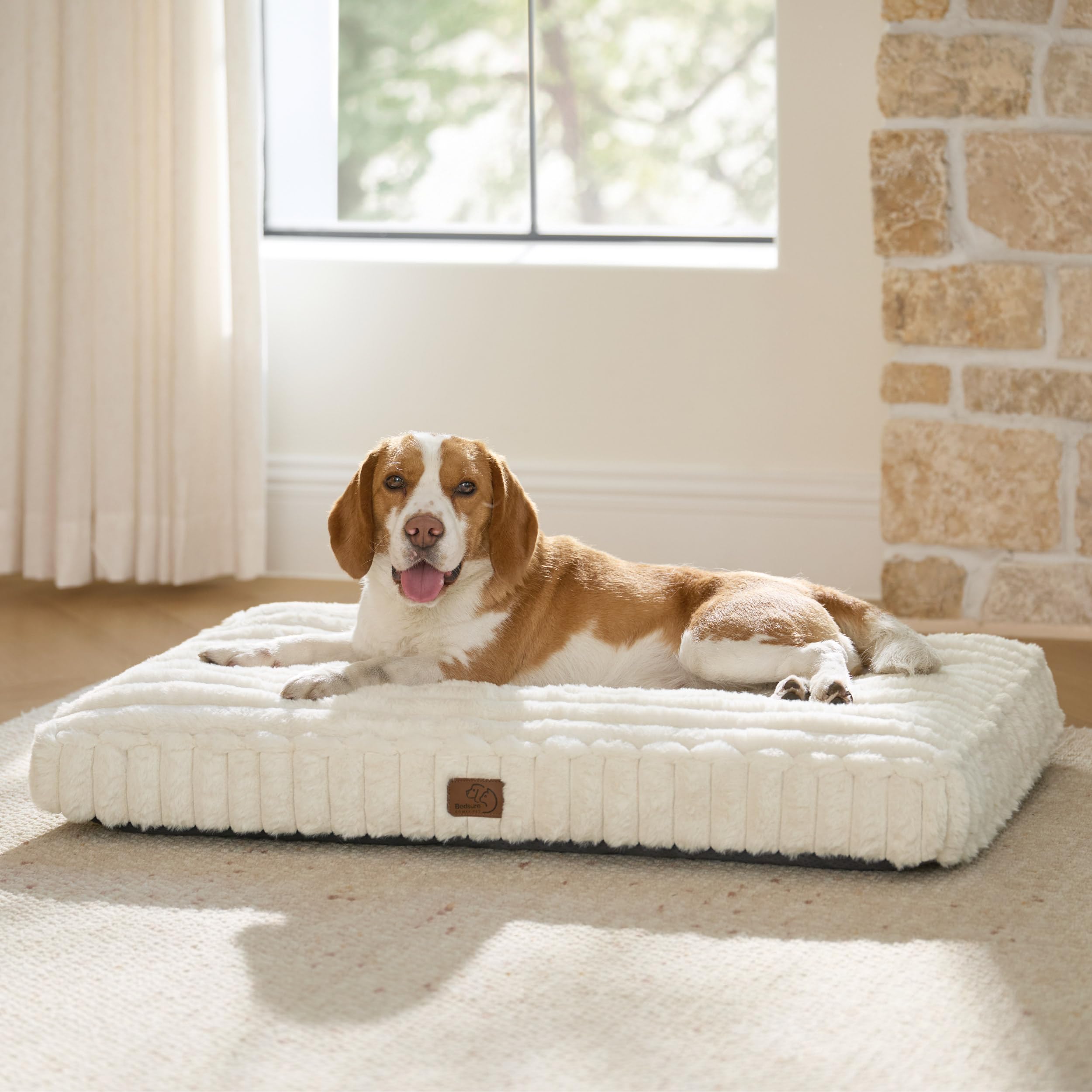 Photo 1 of Bedsure ComfyFleece™ Fluffy Balanced Support Large Dog Bed for Crate,35x22