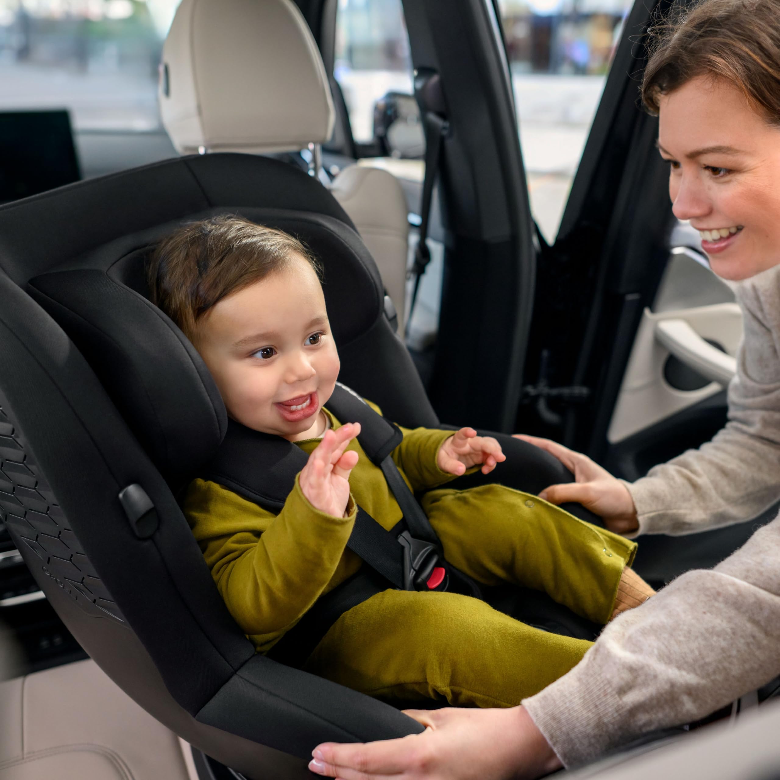 Maxi-Cosi Mica 360 S Comfort, Tessuti Traspiranti, Seggiolino Auto Girevole 360, 0-4 Anni (40-105 cm), Rotazione FlexiSpin, 5 Posizioni Reclinate, Protezione G-CELL, Ganci per Cinture, Authentic Black