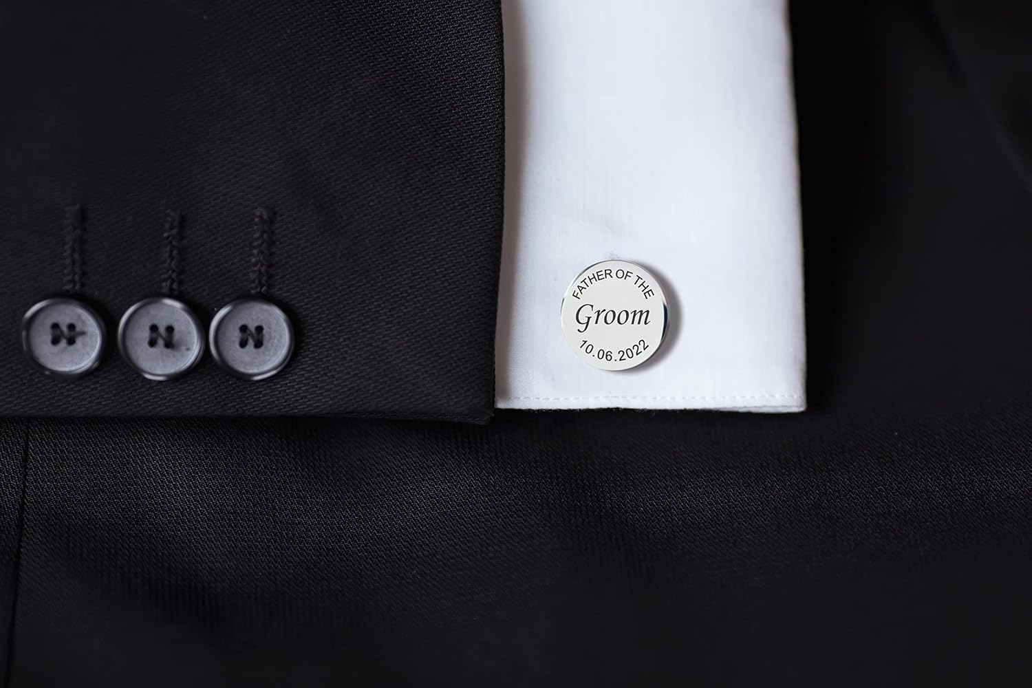 Custom engraved cufflinks for men, personalized wedding gift for groom, father of the bride & groom dad, best men, customized gold & silver cufflinks with dates, quotes or couples initials from bride
