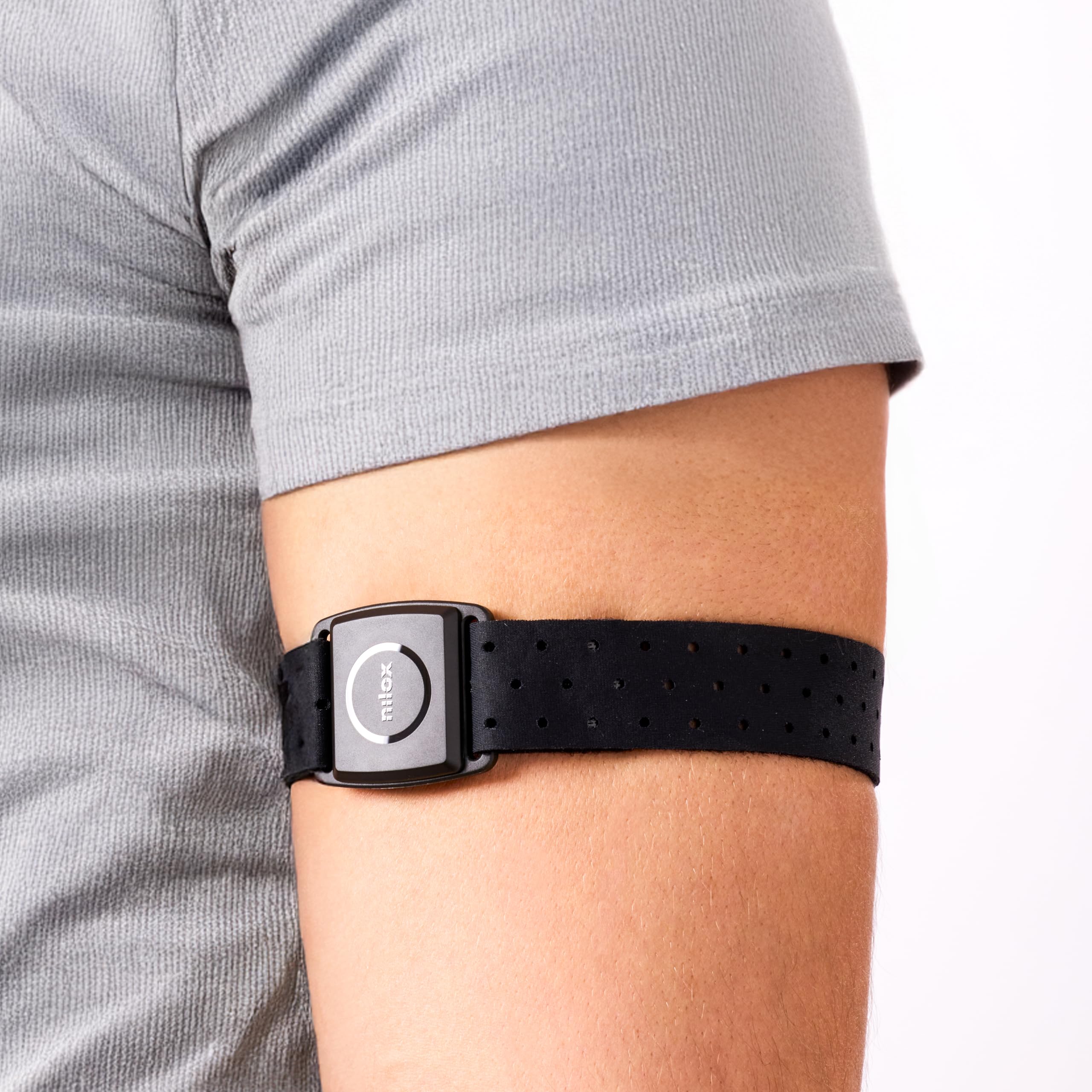 Nilox HRM Smart Armband, Fitness Tracker per Monitoraggio Allenamento e Frequenza Cardiaca, Sensore Ottico a 4 Canali e Indicatori LED Intelligenti, Resistente all'Acqua, Compatibile con App Sportive