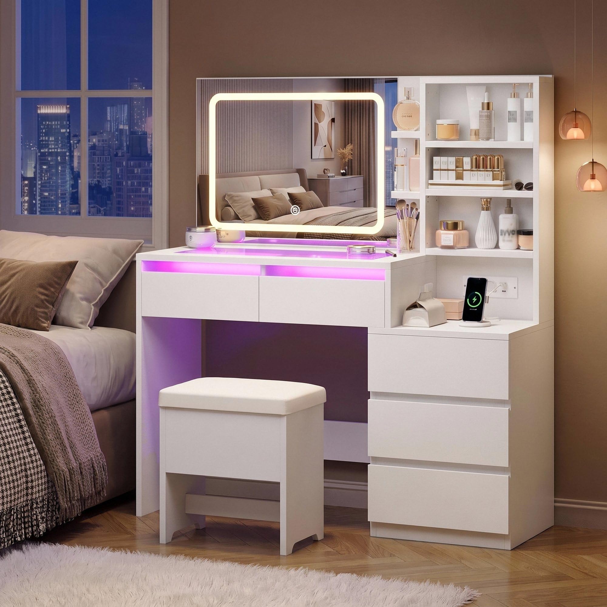 IRONCK Schminktisch mit LED-Beleuchtung, Glasplatte, Hocker & Steckdose | Schminktisch mit Spiegel, 5 Schubladen, offene Fächer, verstellbare Ablagen, 2 AC, USB-A & USB-C Anschluss, Weiß