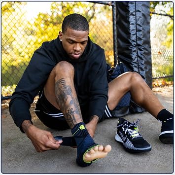 Bauerfeind Sports Ankle Support - Ankle Brace for Stabilization & Protection - Figure-8 Taping Strap - Targeted Compression - Lightweight & Durable (All Black, X-Small/Right)