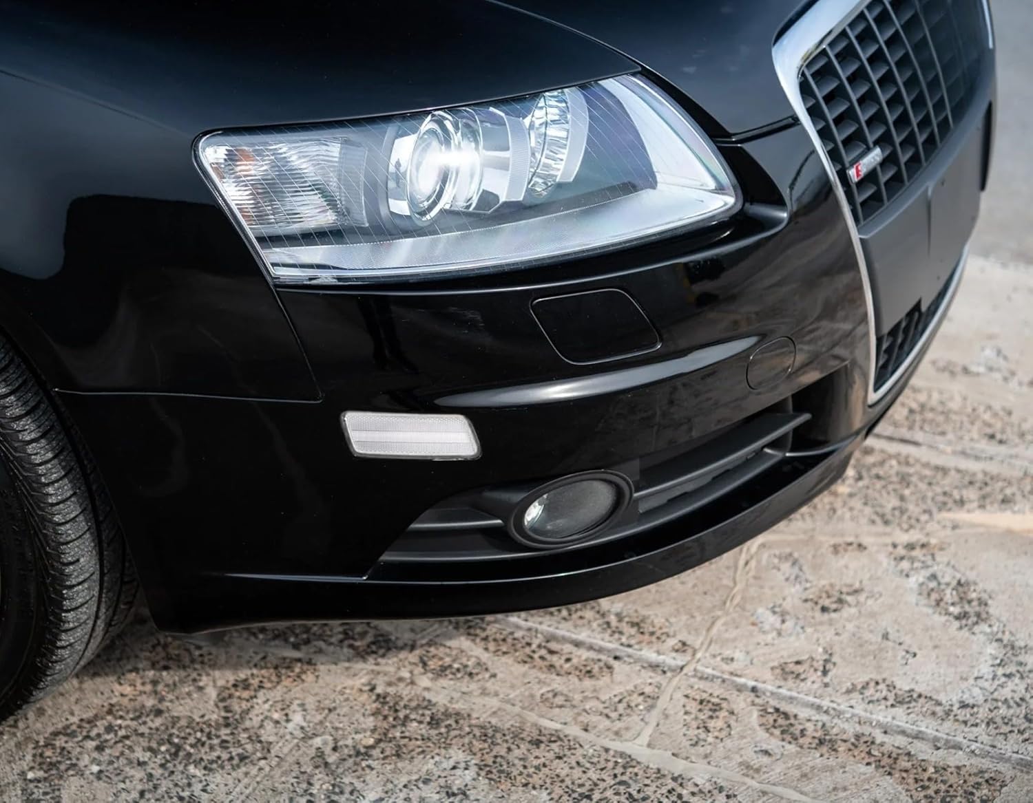 iJDMTOY OEM-Spec Frosted Clear/White Lens Front Bumper Side Marker Lamp Housing Shells Compatible With 2005-2011 Audi A6 S6 RS6