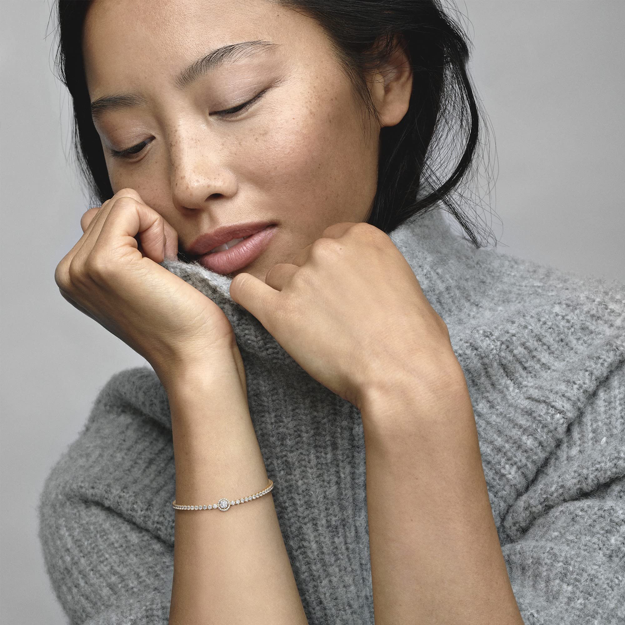 Pandora Timeless - Bracciale placcato in oro 14k con pietre di zirconia cubica incolori