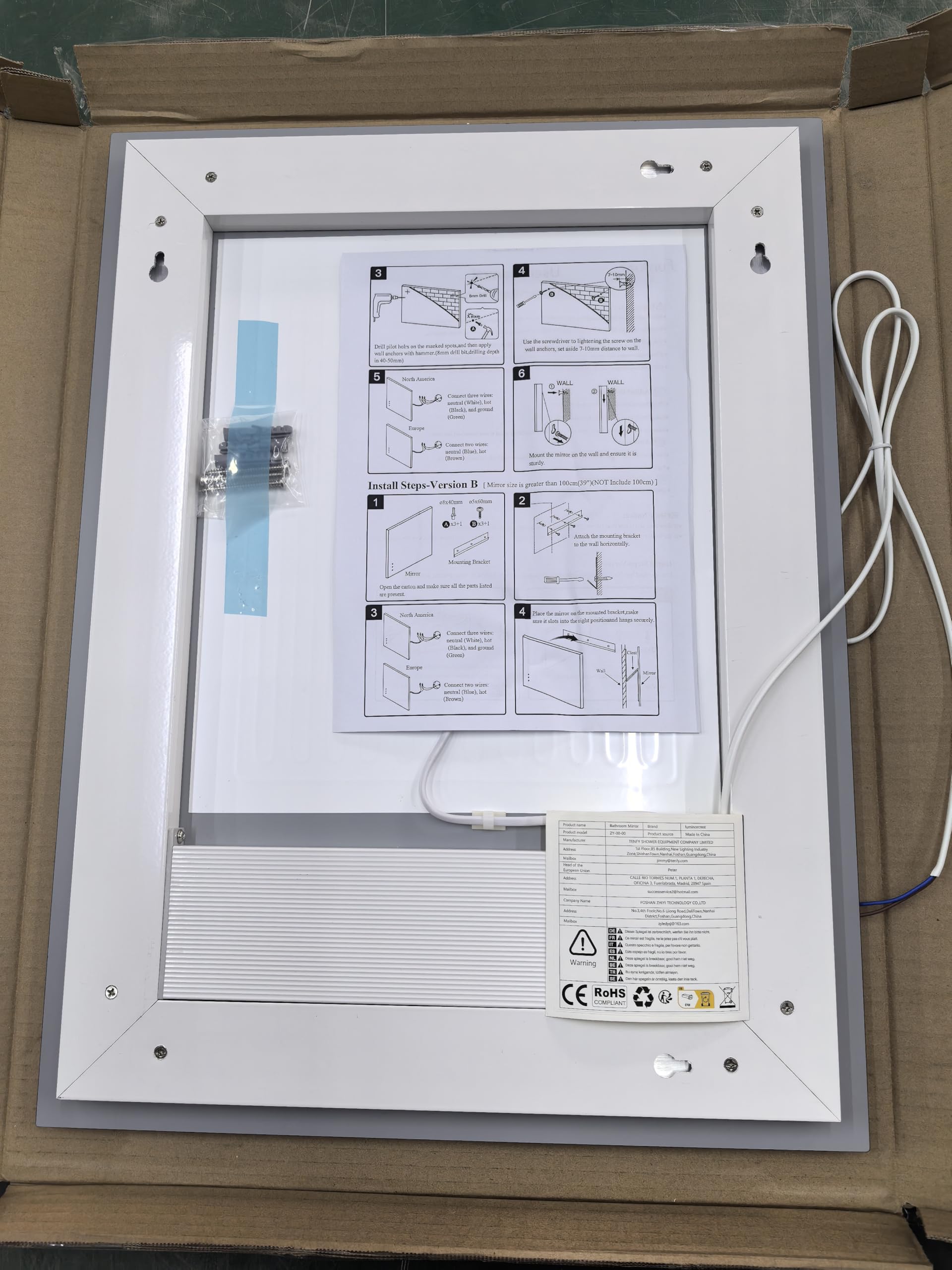 Specchio da bagno con illuminazione, rettangolare, 60 x 100 cm, specchio da parete a LED, 3 colori di luce, dimmerabile, con touch, anti-appannamento, CRI90+, vetro temperato