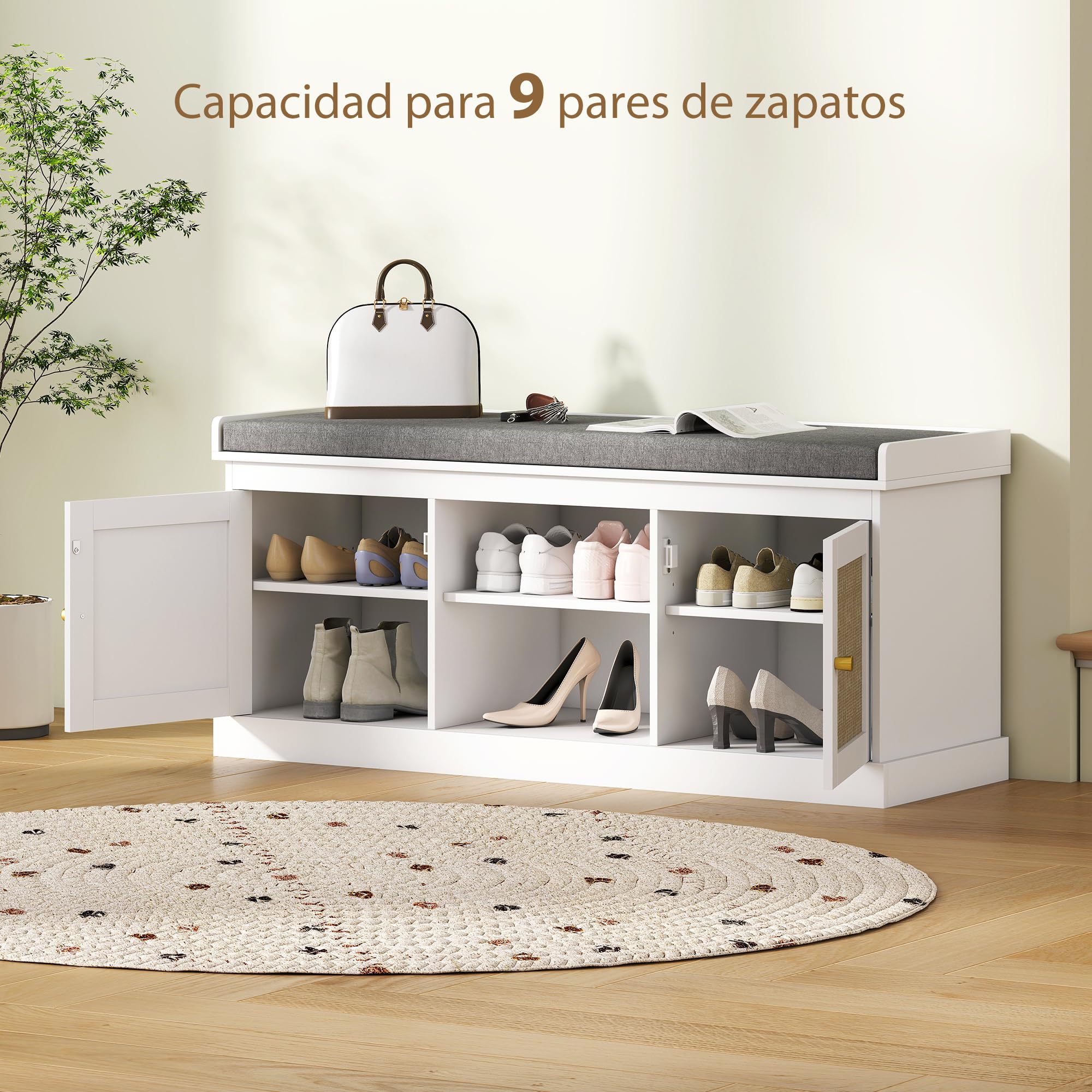 HOMCOM Banco Zapatero con Asiento Acolchado Bohemio 105x35x47 cm Blanco | Mueble Zapatero, Banco Recibidor, Puertas Frentes de Ratán, Estante Abierto, Estante Ajustable, para 9 Pares de Zapatos