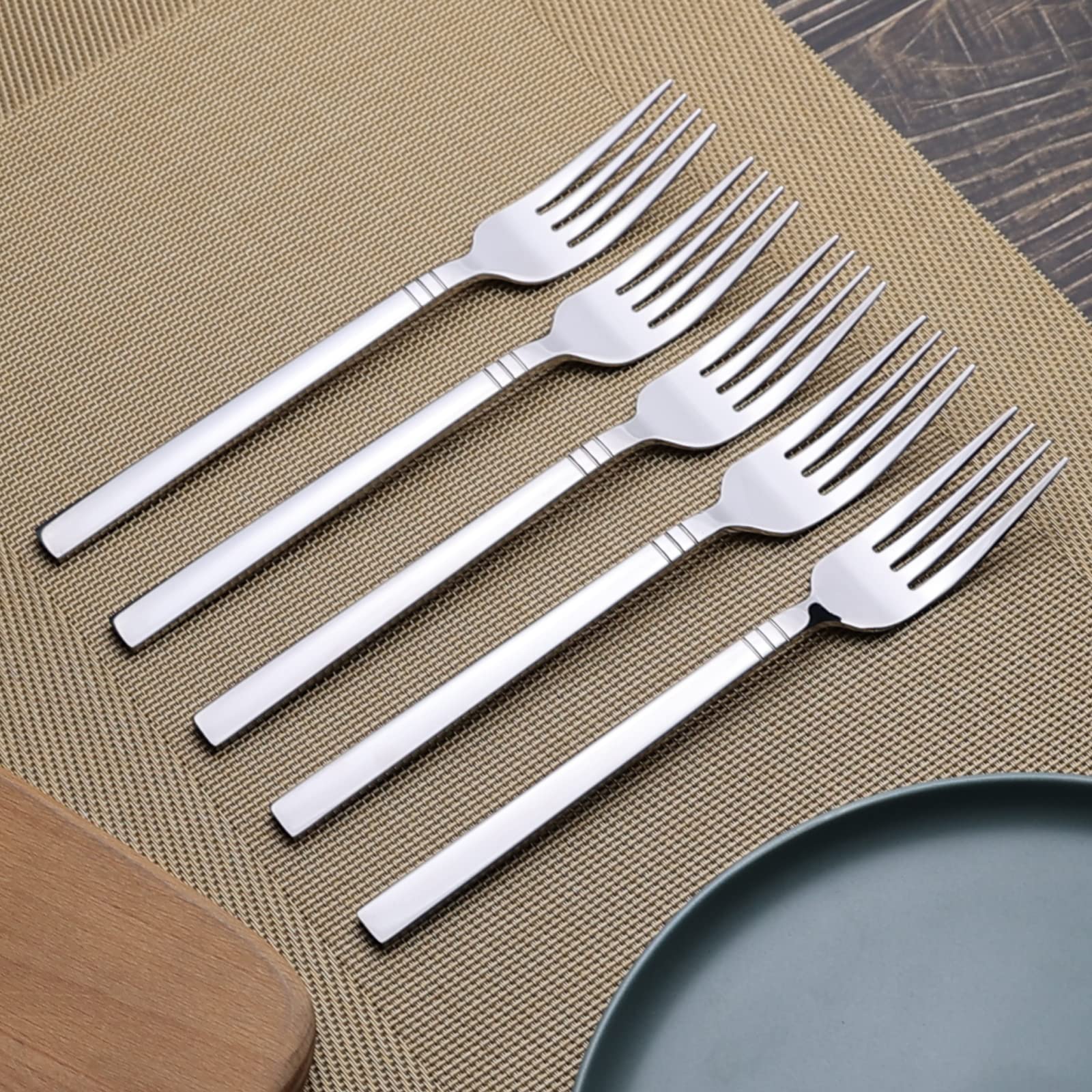 Morcte 12-Piece Stainless Steel Dinner Forks, Stainless Steel Table Forks, Silver - Image 4