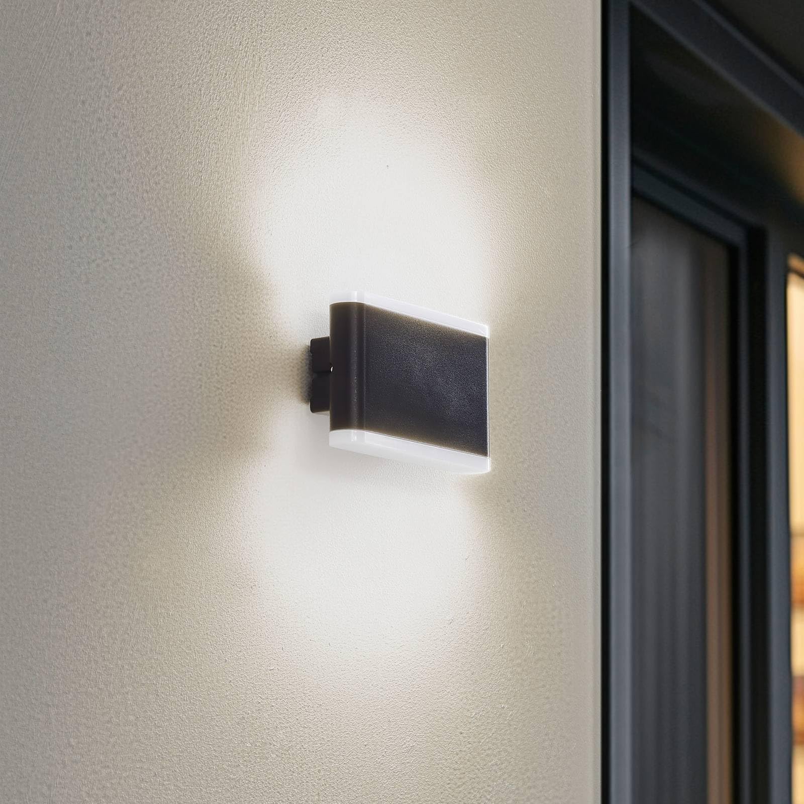 'Elvi' dimmable (Modern) in Black Made of Aluminium (2 Light Sources,) from Lindby