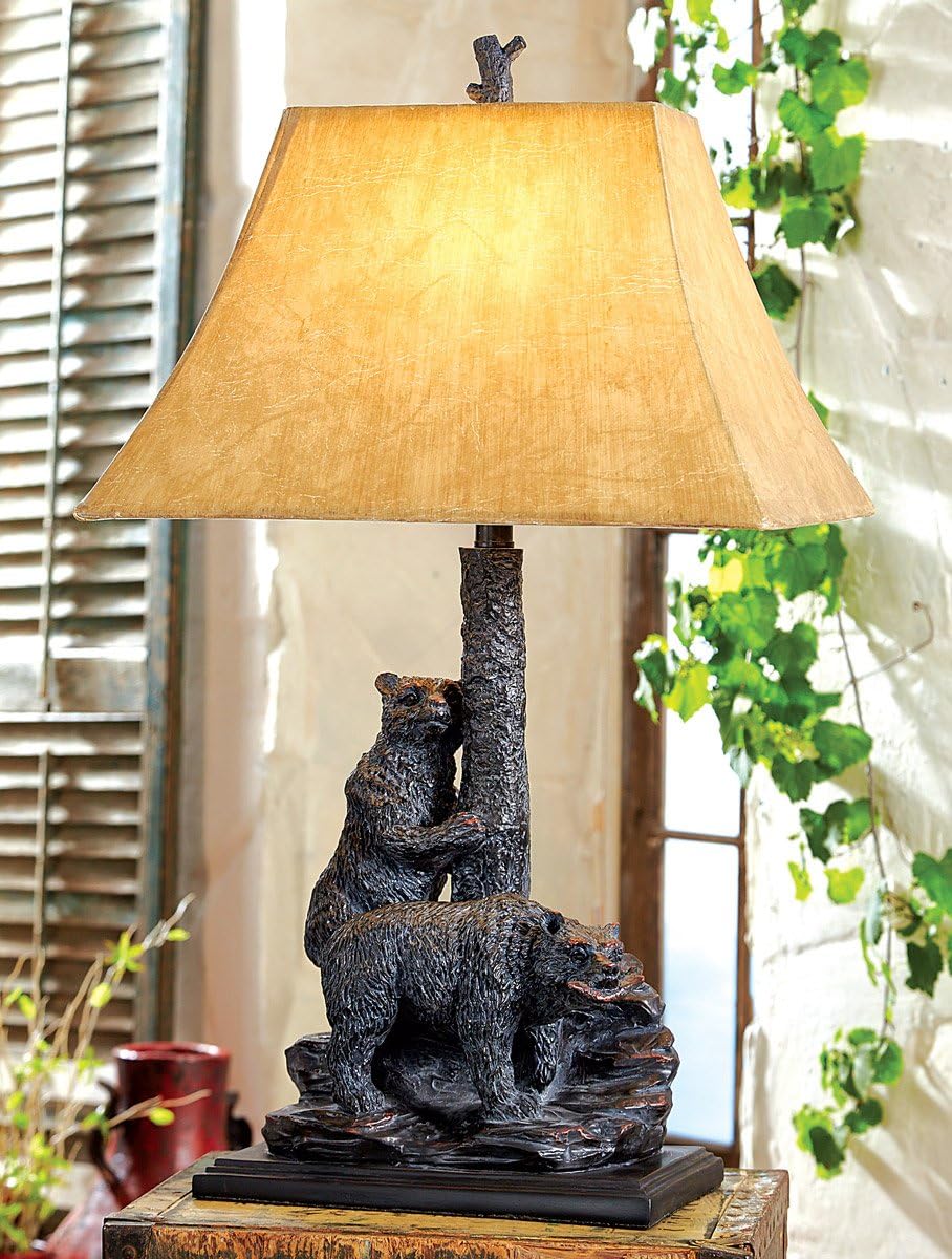 BLACK FOREST DECOR Foraging Bear Table Lamp