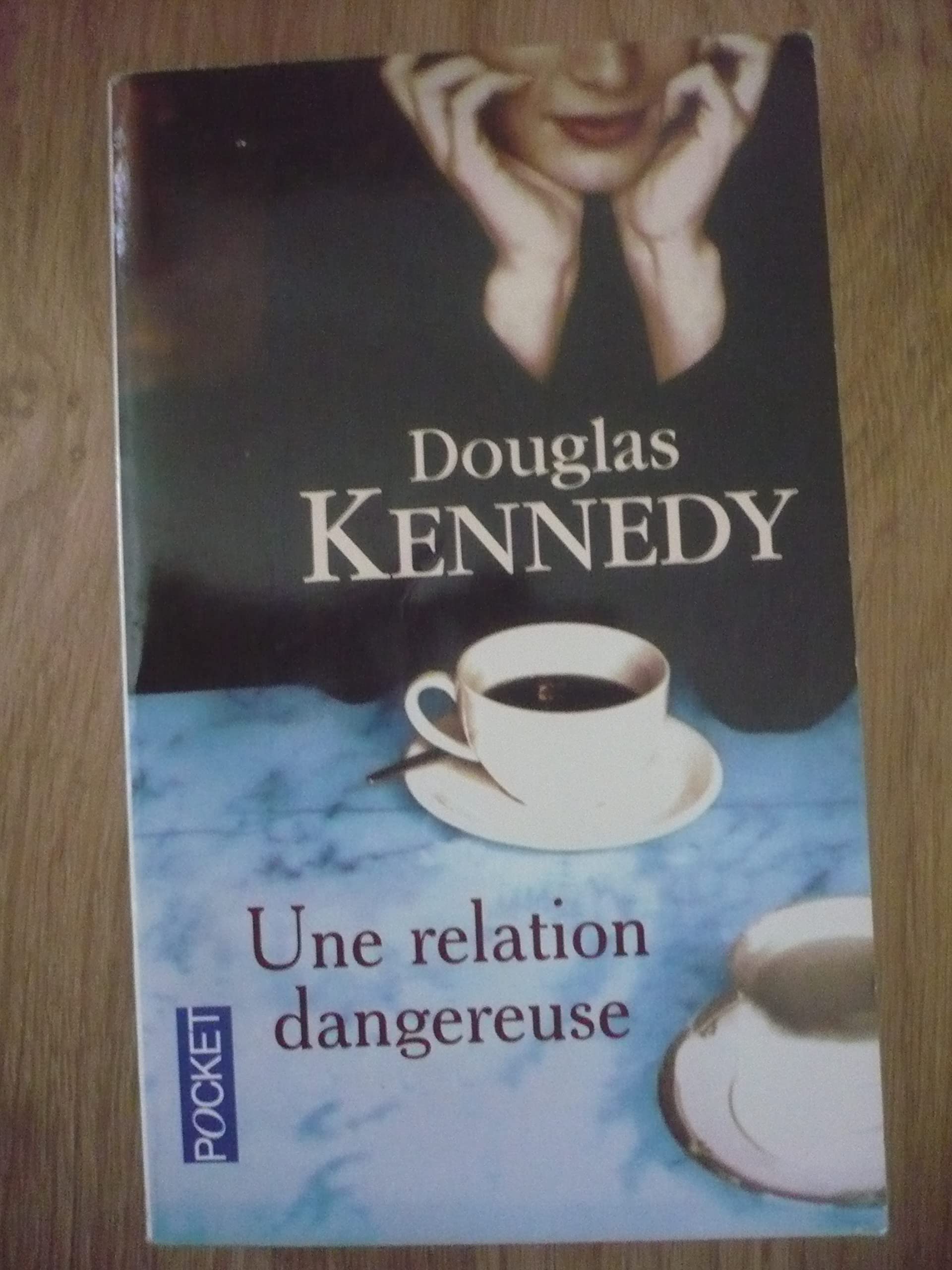 Buy Une Relation Dangereuse — BookShops.in