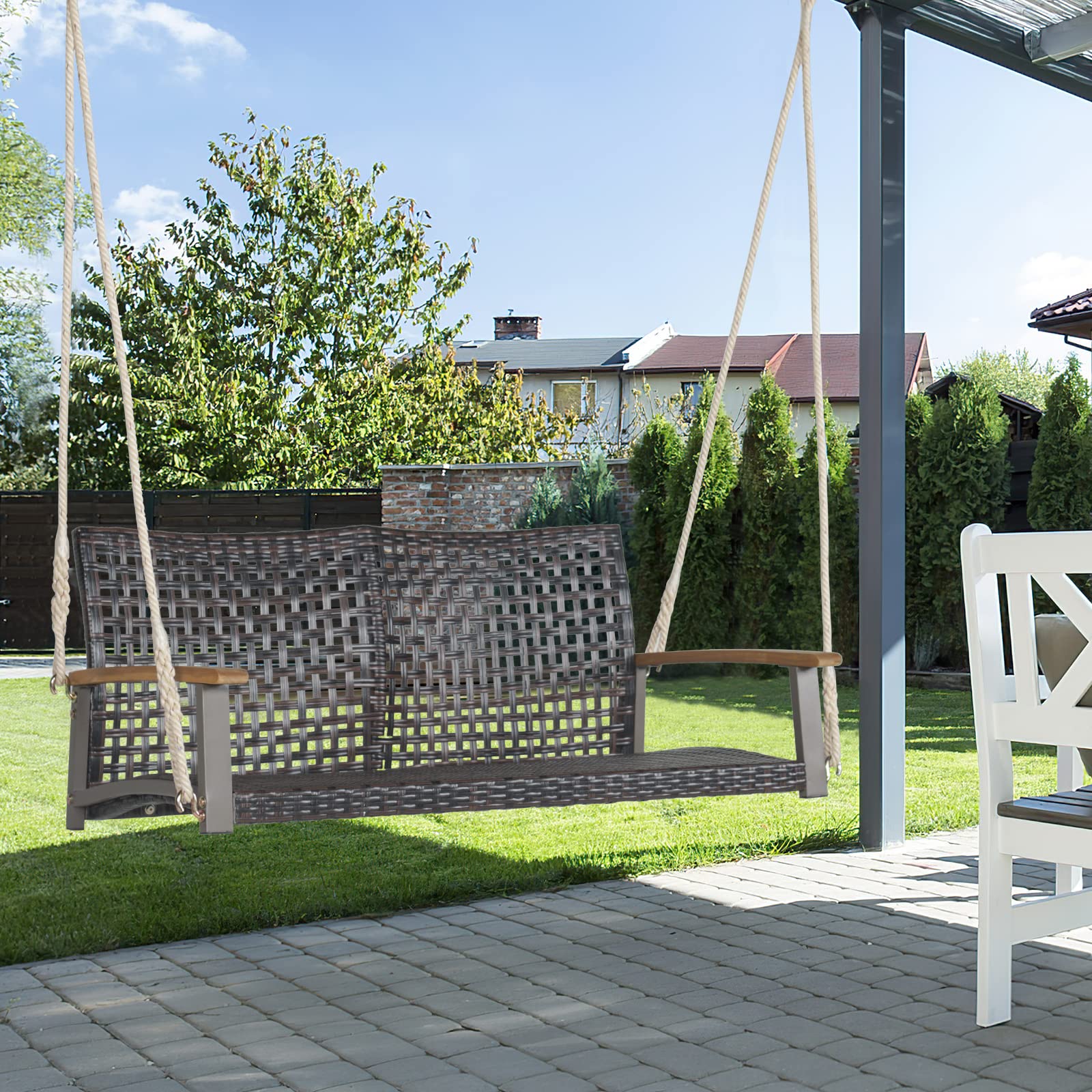 COSTWAY Banco Columpio de Exterior con 2 Asientos de Ratán PE, Respaldo Curvado y Reposabrazos de Madera de Acacia, Carga 360 kg para Pórtico Veranda Patio Jardín (sin cojin)