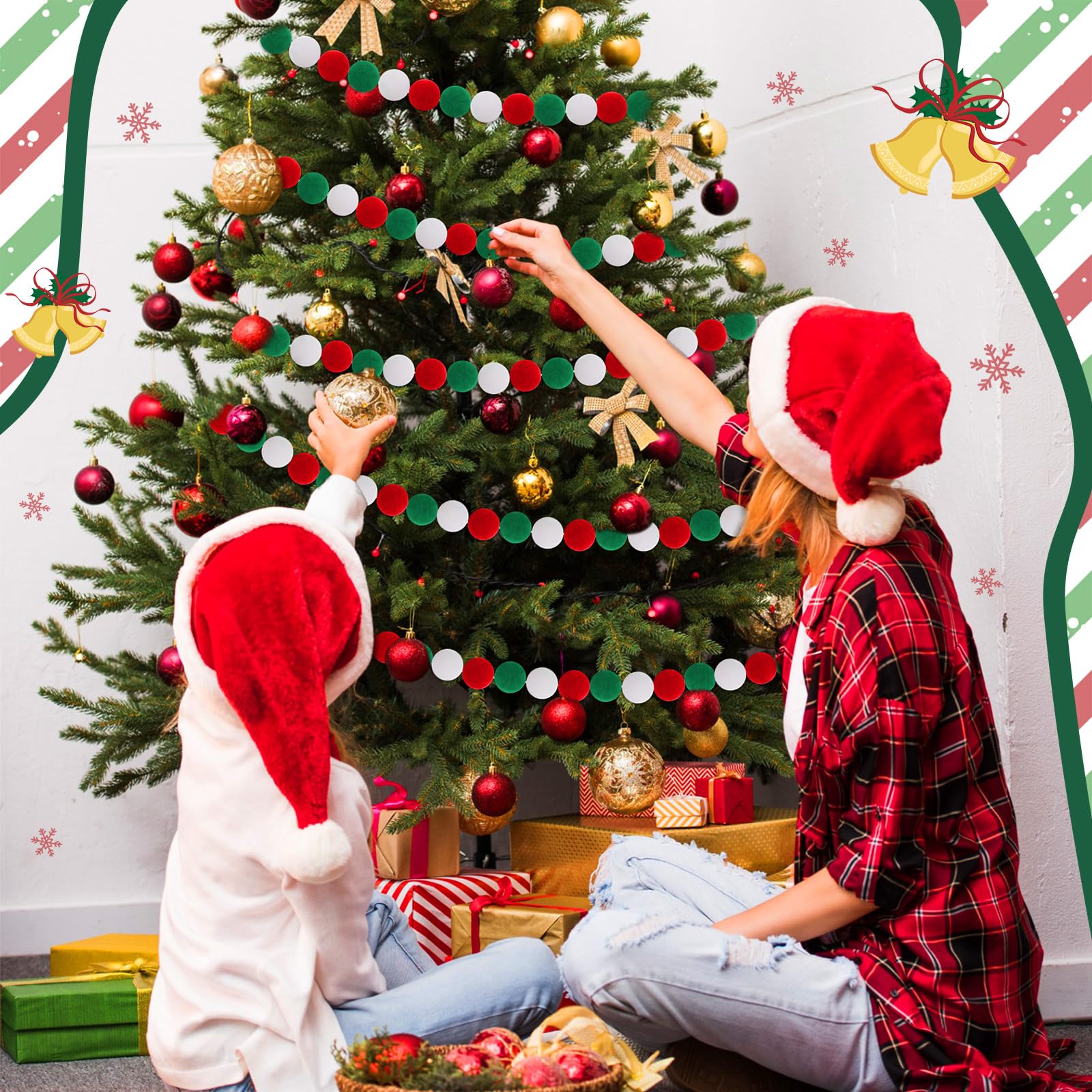 Briwooody 3 guirnaldas de pompones de Navidad de 9 pies, 123 bolas colgantes de fieltro, pompones, guirnalda para pared, árbol de Navidad, decoración interior del hogar (rojo, blanco y verde)