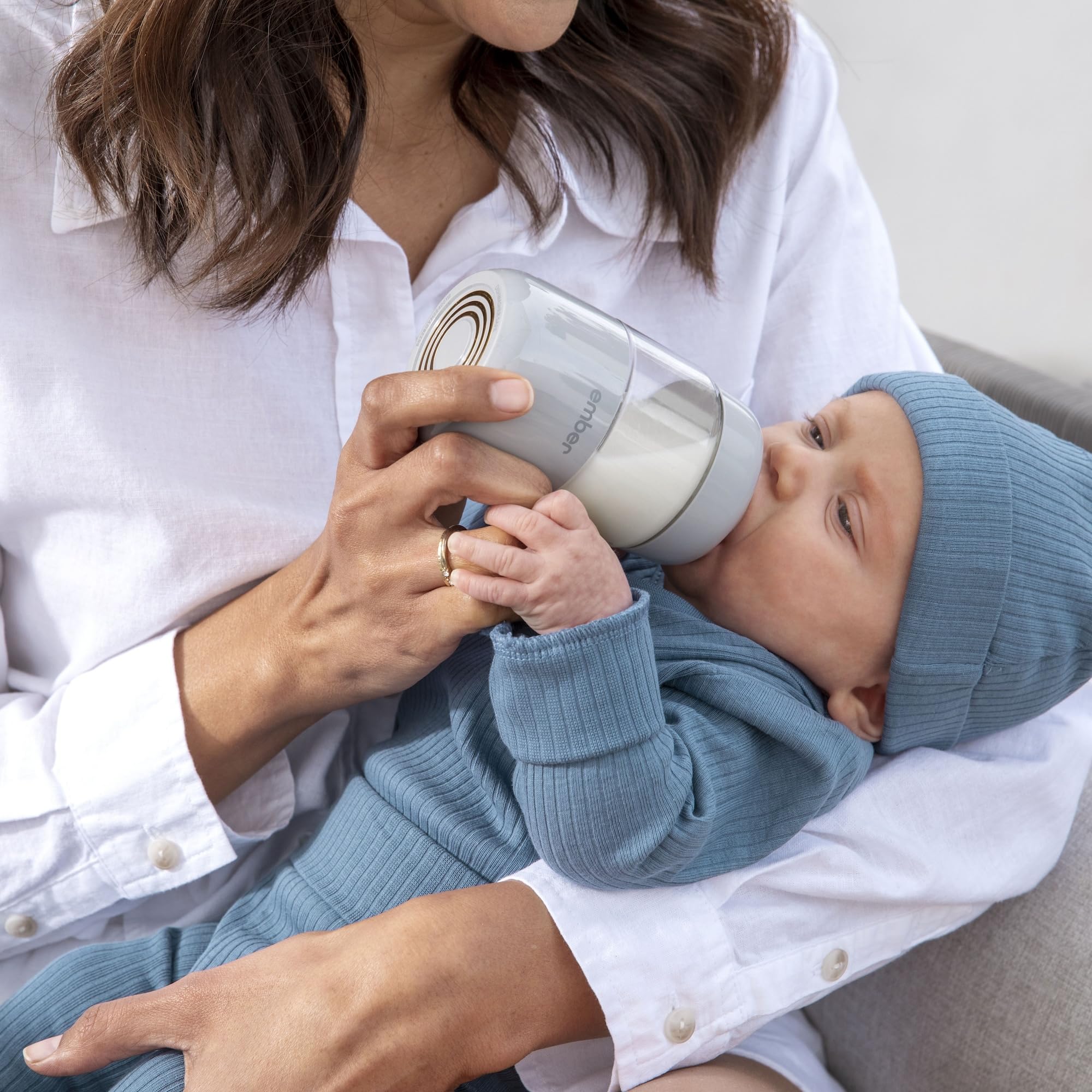 EmberBaby Bottle System Self-Warming Baby Bottle for Home Travel Fast  Milk Warmer for Breastmilk Formula Includes 2X 178ml Portable Bottles