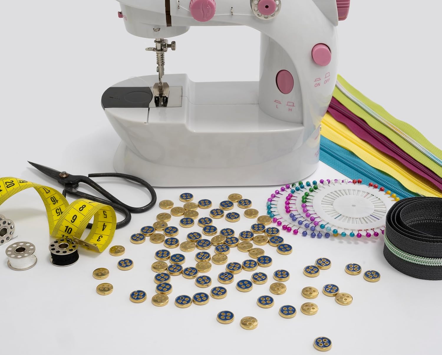 AERZETIX - C65725 – Set of 10 Round Sewing Buttons Shirt Buttons Ø11.5 x 2.6 mm with 4 Holes L18 18L – Colour: Blue, Gold – Plastic – Haberdashery Sewing Clothes Fashion Decoration