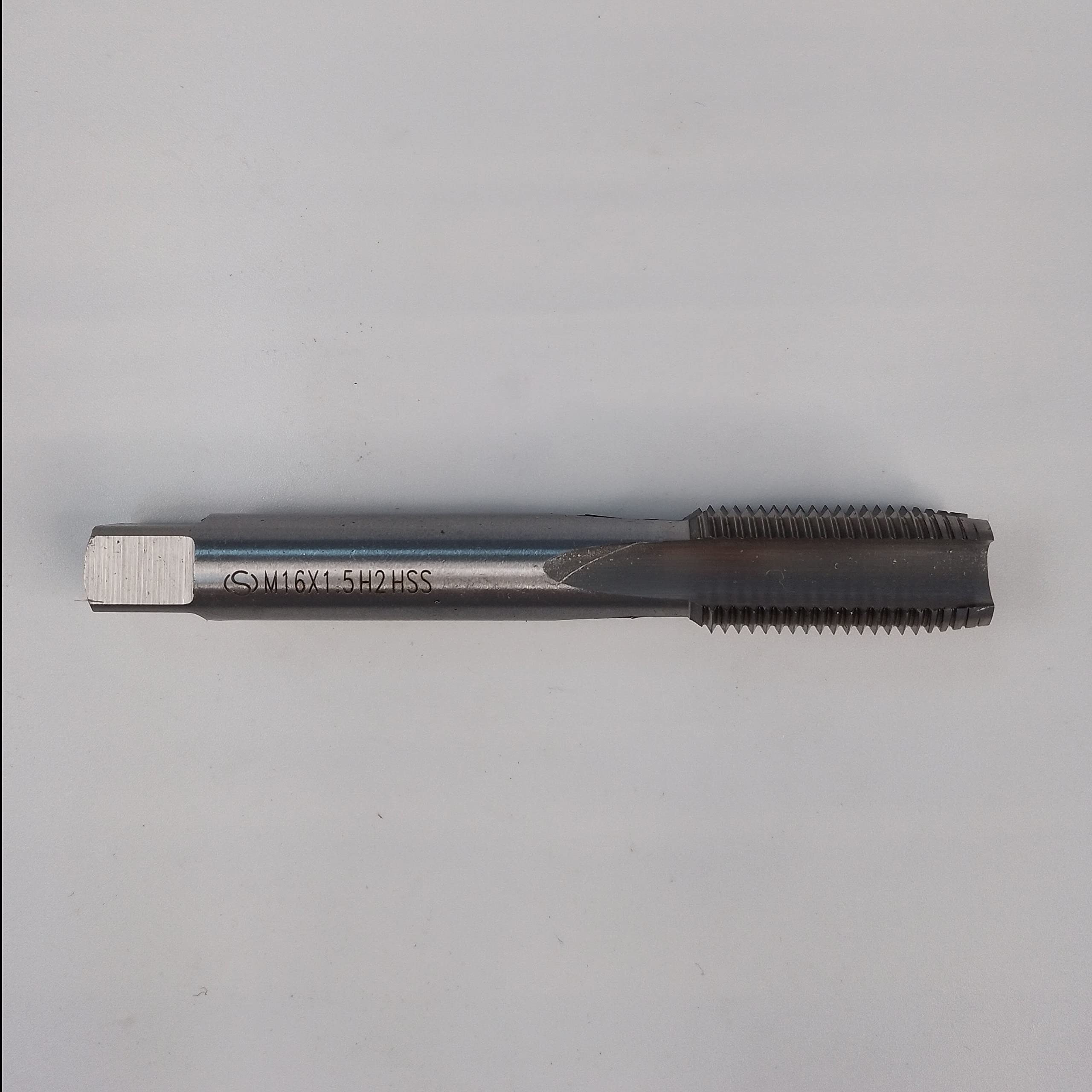 HUAZHICHUN M16×1.5 Metric Hand Tap,Thread Tap Pitch Straight Flutes HSS Right Hand Tap (2pcs)