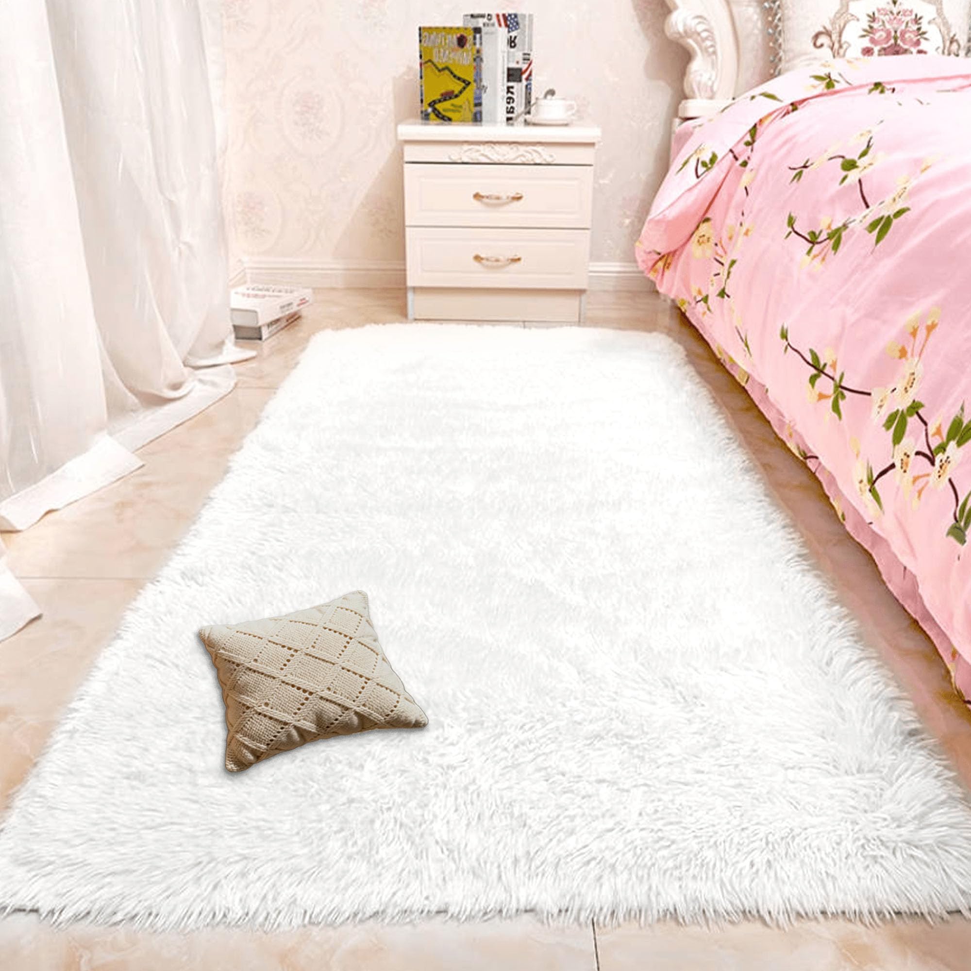 Tapis de salon 210 x 250 cm blanc à poil long sécurisé et lavable