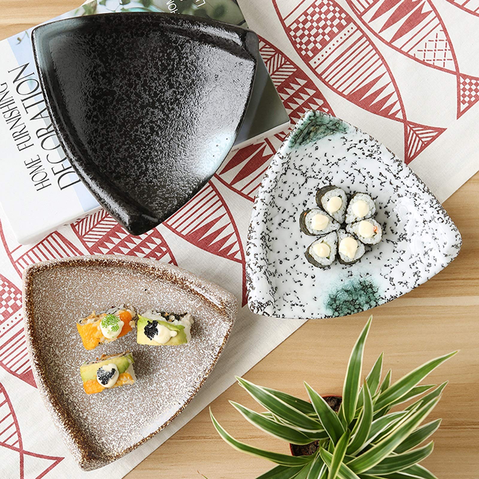 Dipschalen Keramisches Dreieck-Sauce-Teller Japanischer Stil-Sauce-Teller - Dip-Schalen-Set von 3 Gut for Ketchup, Sojasauce, Sushi und andere Party-Abendessen Snackschalen (Color : Schwarz)