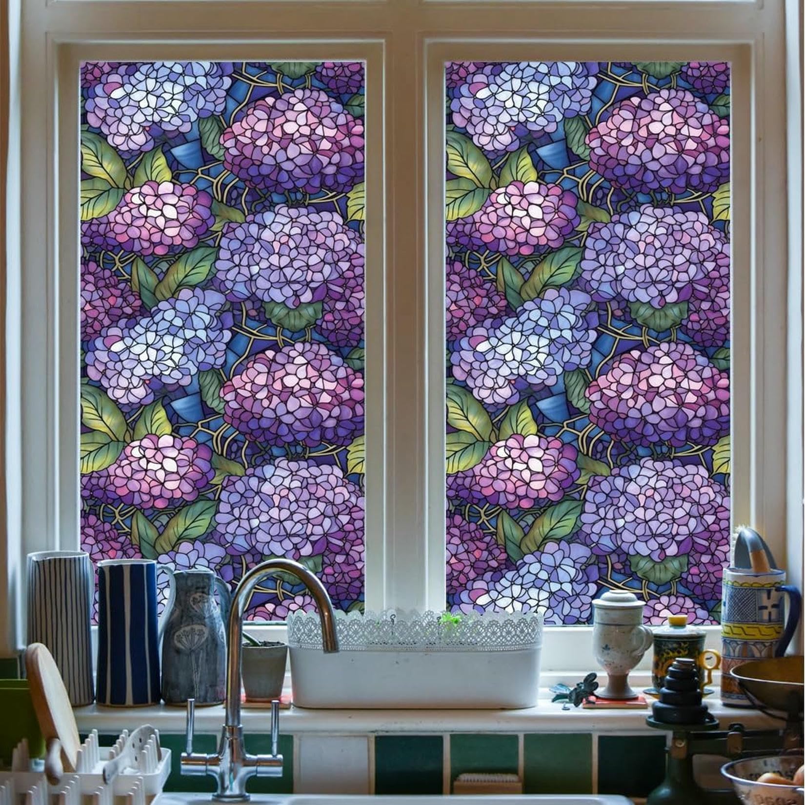 Film vitrail opaque lilas violet occultant pour fenêtre en verre