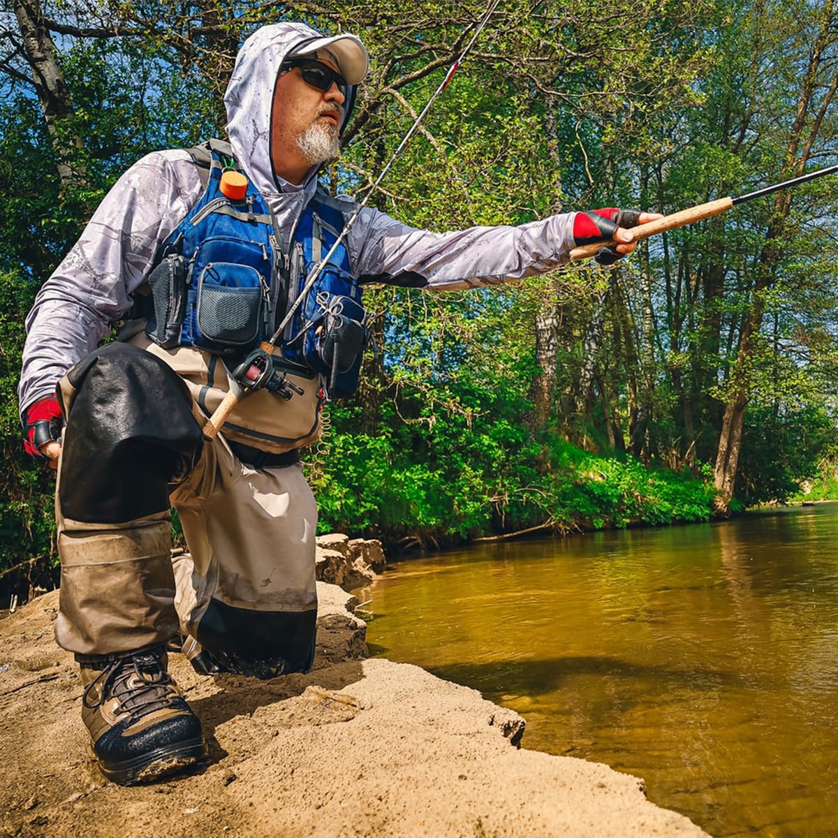Raprance Fishing Vest for Men and Women Outdoor Activity Fly Bass Fishing Vest Backpack