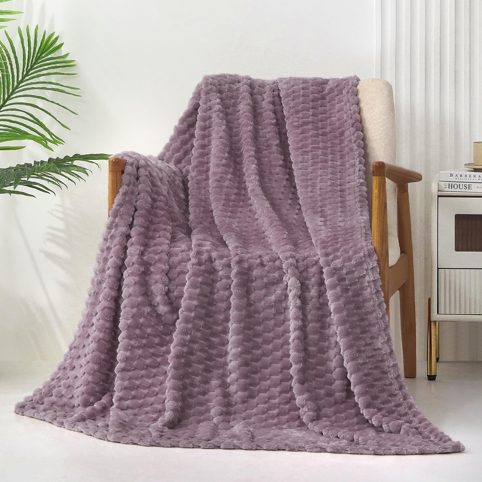 Exclusivo Mezcla Fleece Throw Blanket for Couch Extra Large Fuzzy Grayish Purple Bed Blankets - Image 2