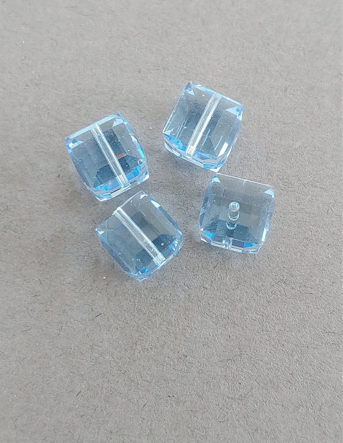 Authentic Vintage #5601 Cube Bead 8mm Light Sapphire Non (Pk 4 Beads). Made in Austria.