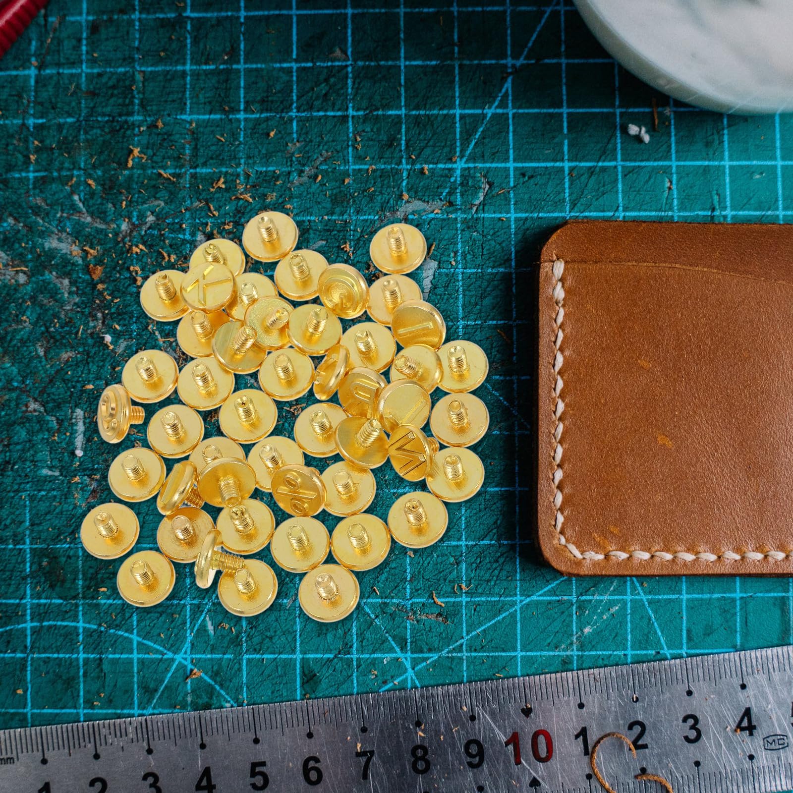 SUPVOX Números y Letras para Madera y Papel de Cobre para Madera y Papel Juego de 56 Puntas Livianas y Compactas, Ideales para DIY y Repujado Artístico