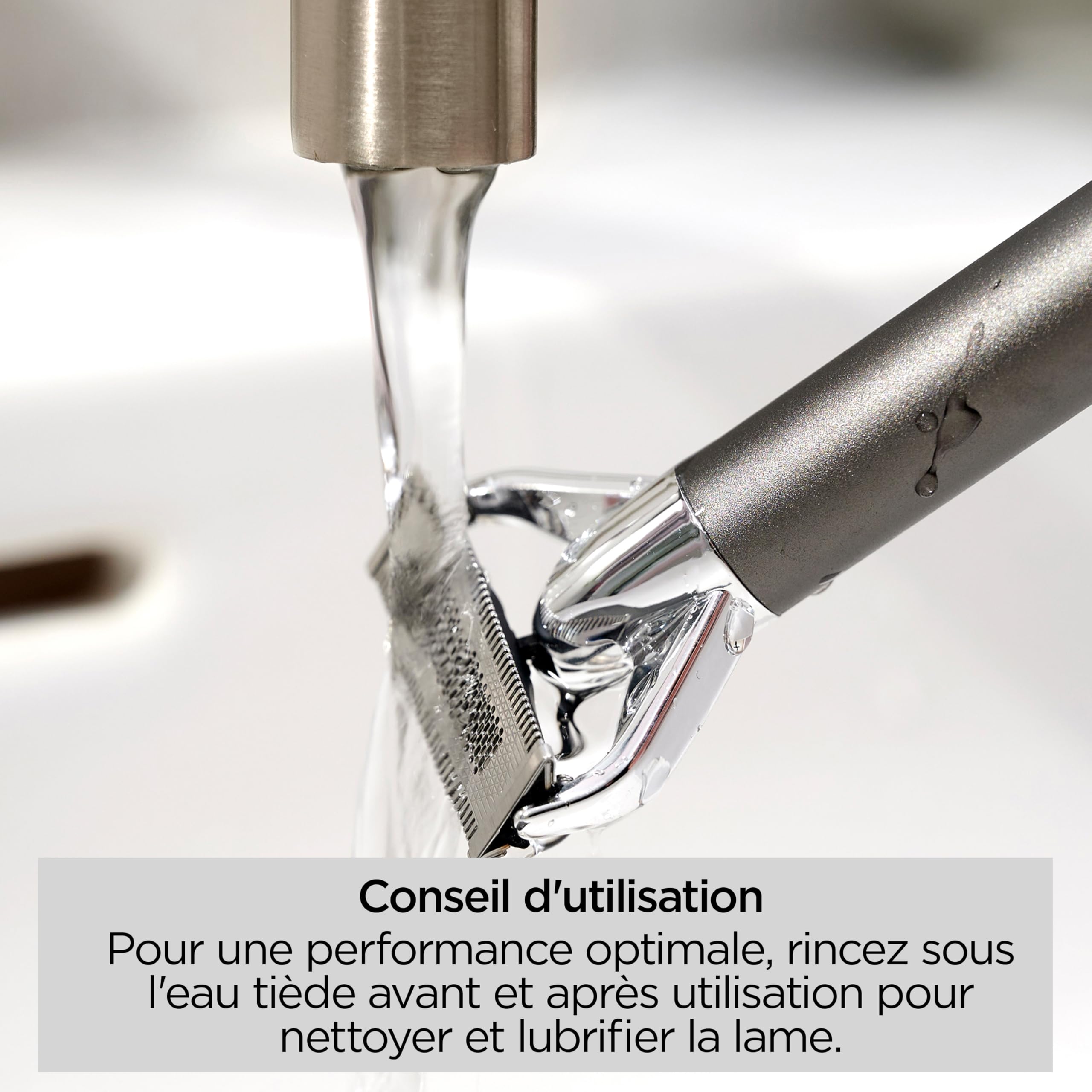 BaByliss Tondeuse barbe et rasoir électrique X-Blade, Lames ultra-aiguisées, Tête flexible à 50°, 4 sabots de 1 à 5mm, Sans fil batterie lithium, 100% Waterproof, OT996E