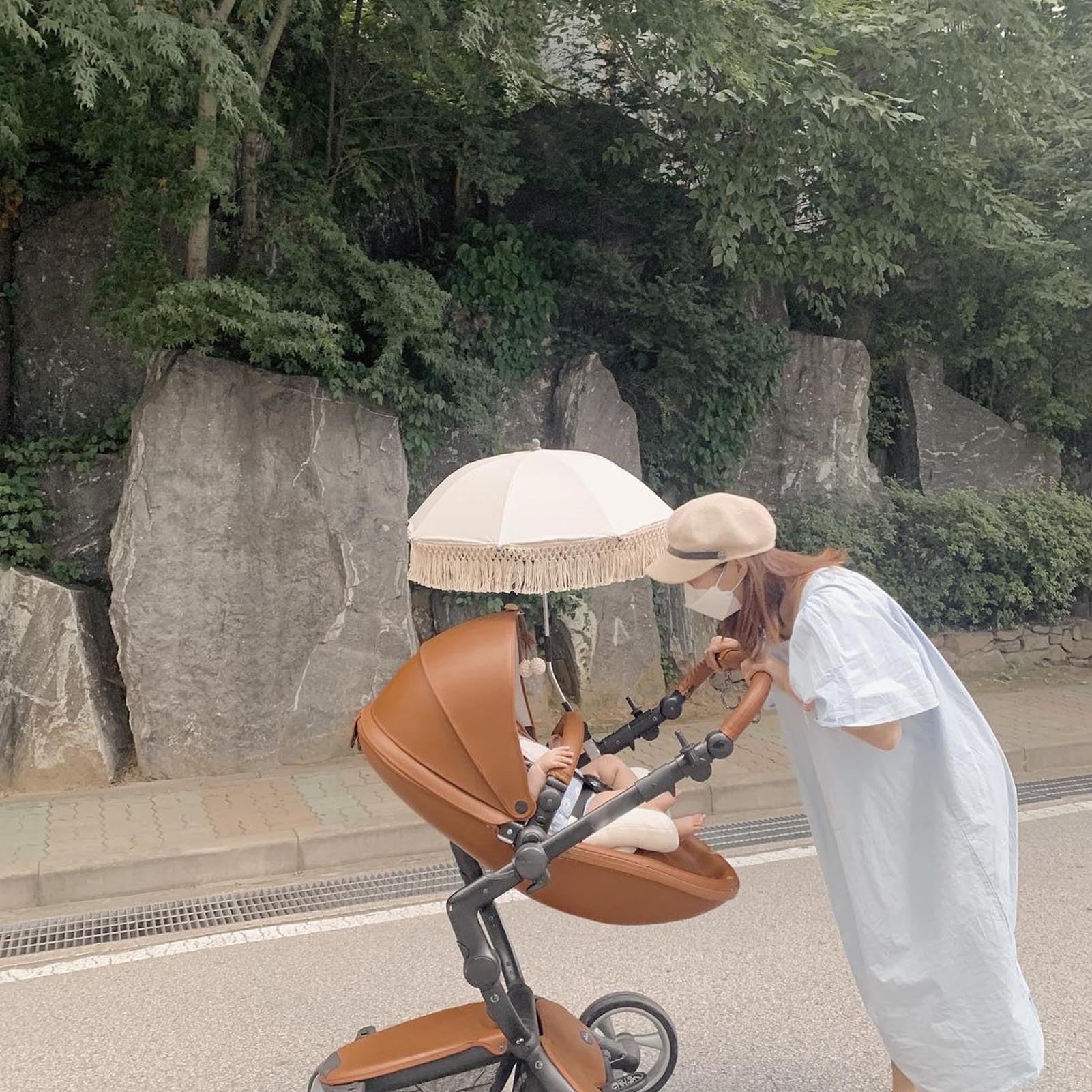 Ombrellone da Esterno per Bambini con Nappa, Frangia, Ombrellone da Spiaggia per Bambini a Prova di Raggi Ultravioletti con Borsa per il Trasporto, per Oggetti di Scena (Beige)