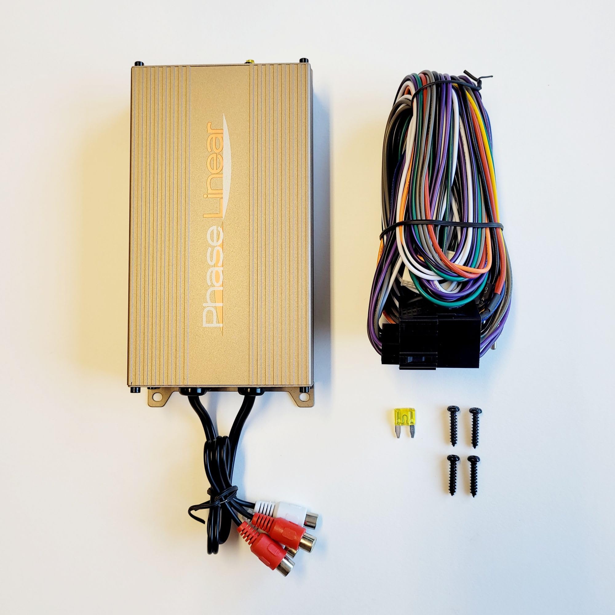 520 Watt Auto Mini 4 Kanal Digitalendstufe Verstärker 1 Stück Neu